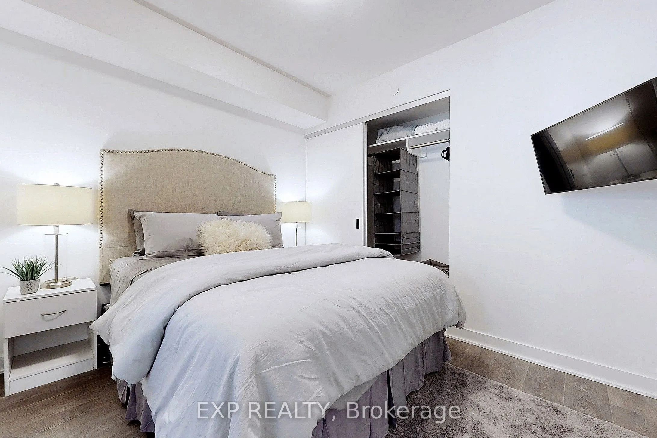 36 Zorra Street, #330