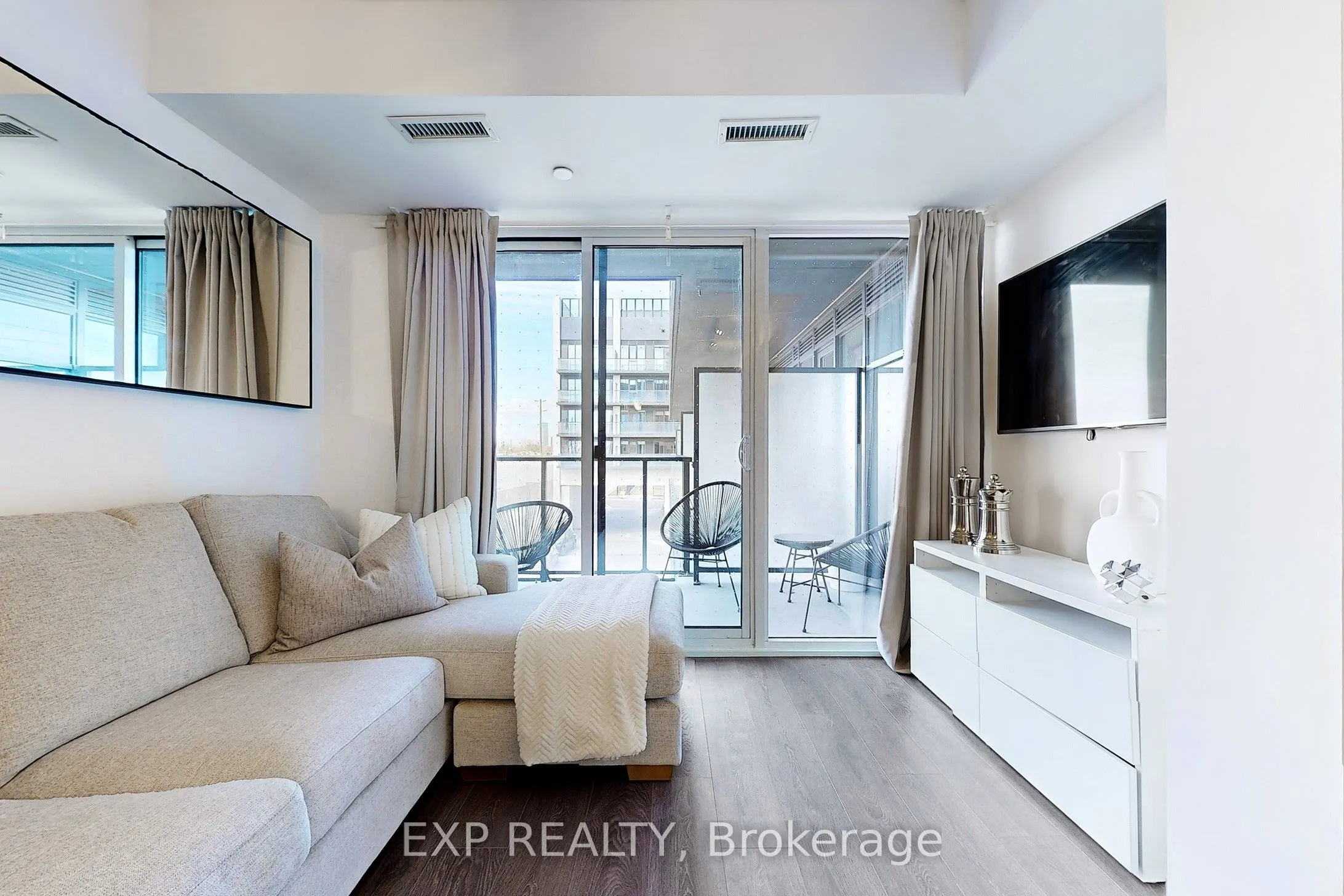 36 Zorra Street, #330
