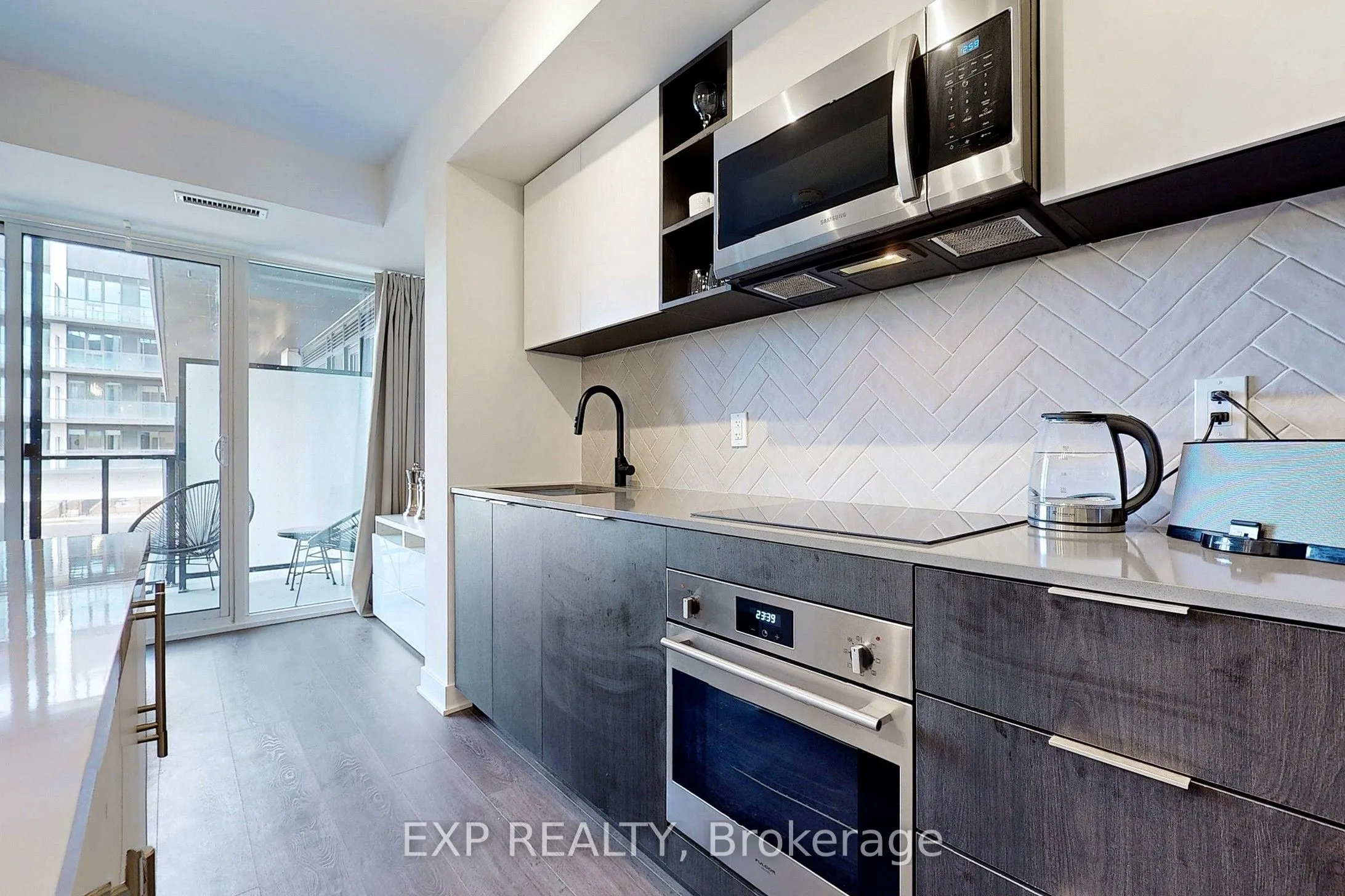 36 Zorra Street, #330