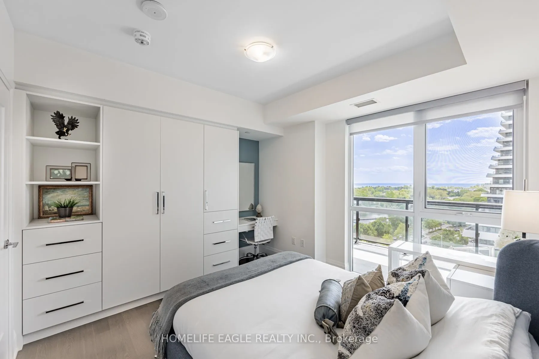 65 Annie Craig Drive, #709