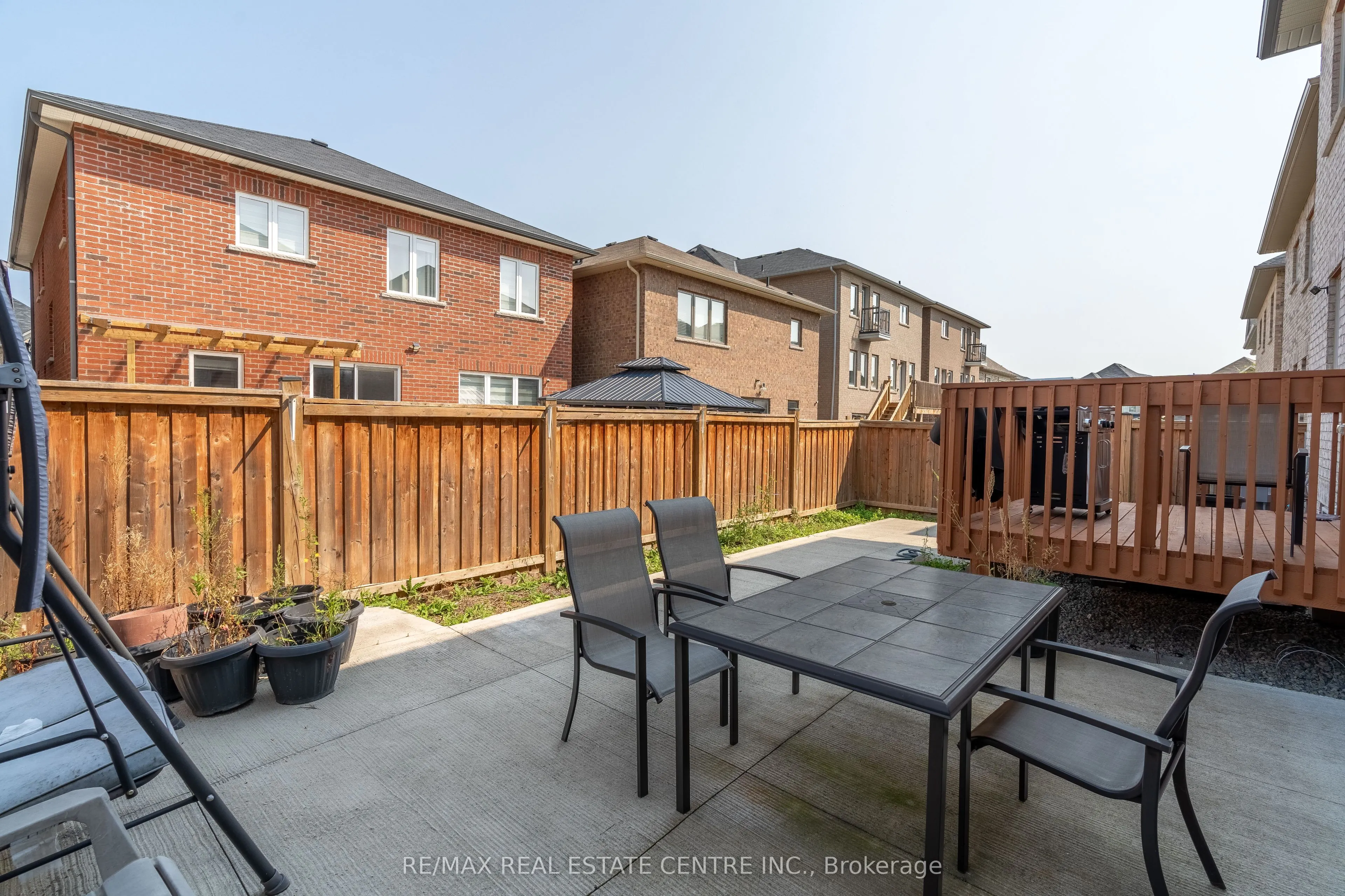 25 Hammerhead Road
