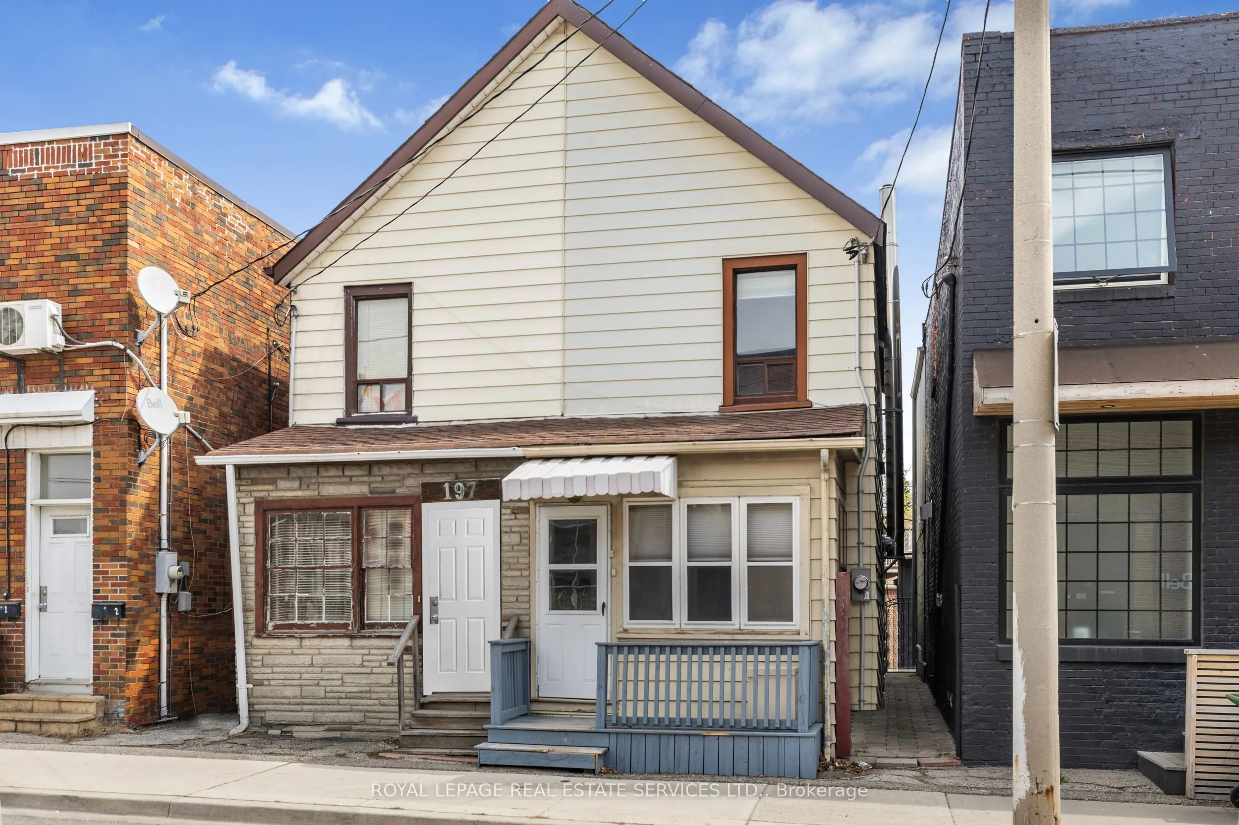 195 Islington Avenue