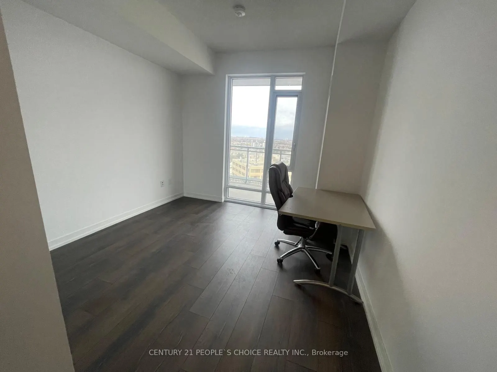 2520 Eglinton Avenue W #810