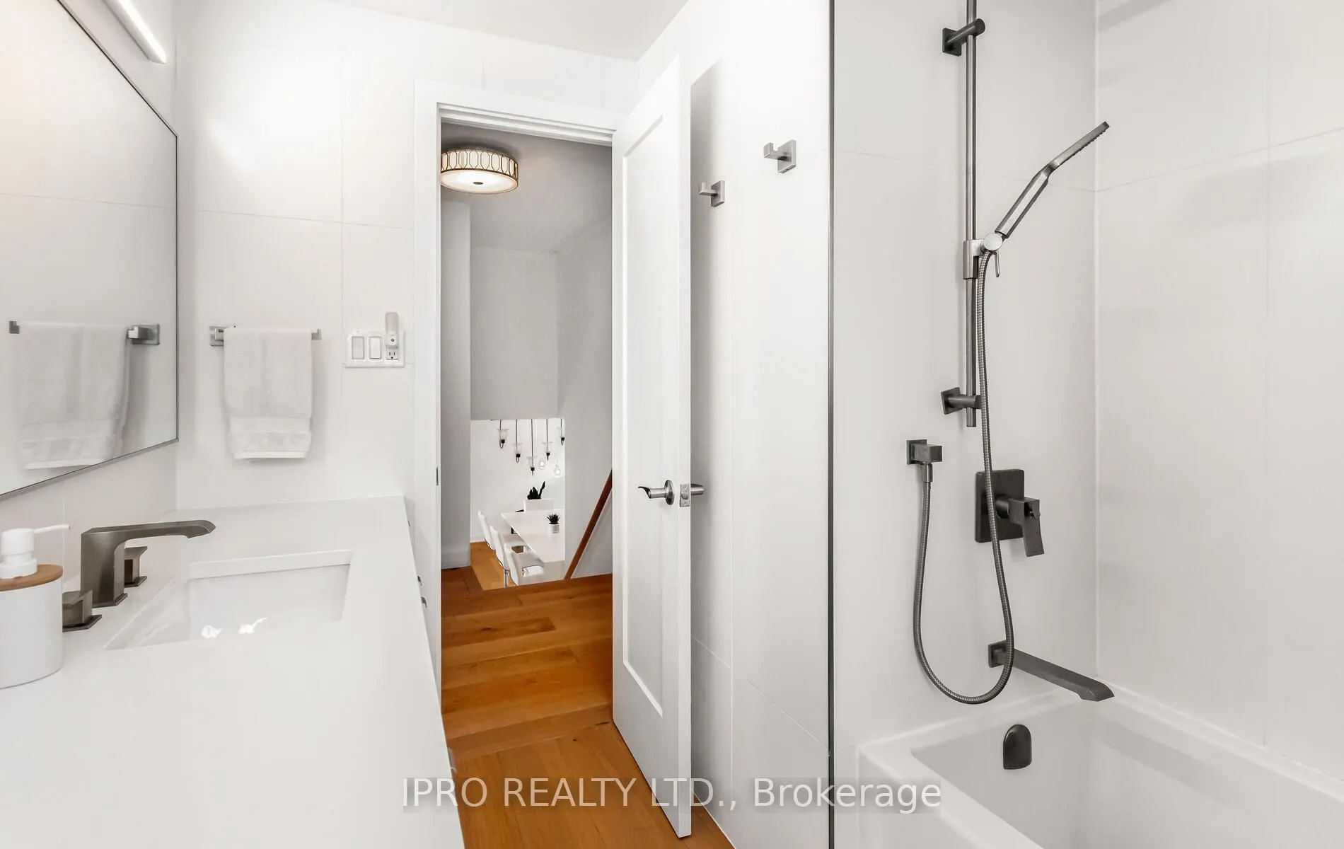 14 Crombie Place