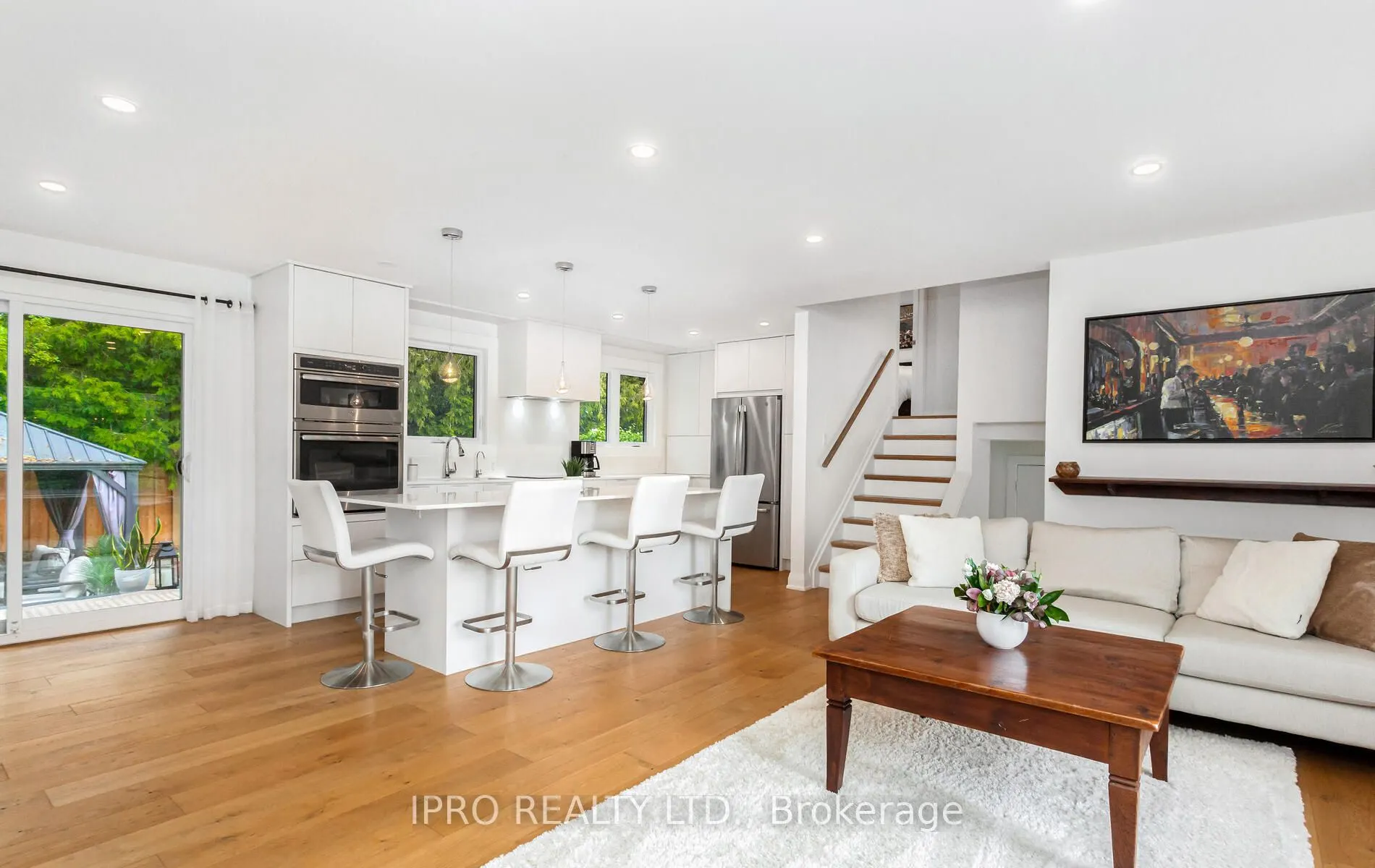 14 Crombie Place