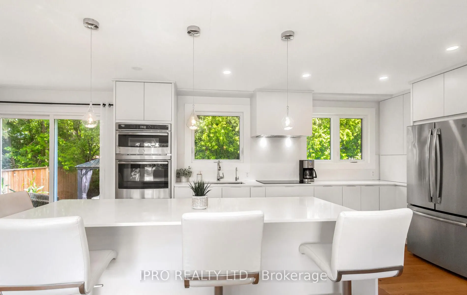 14 Crombie Place