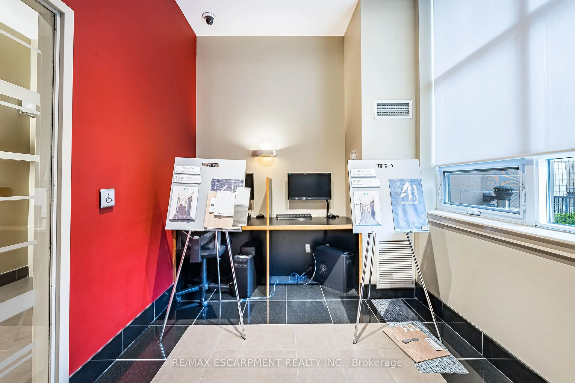 4 Elsinore Path, #402