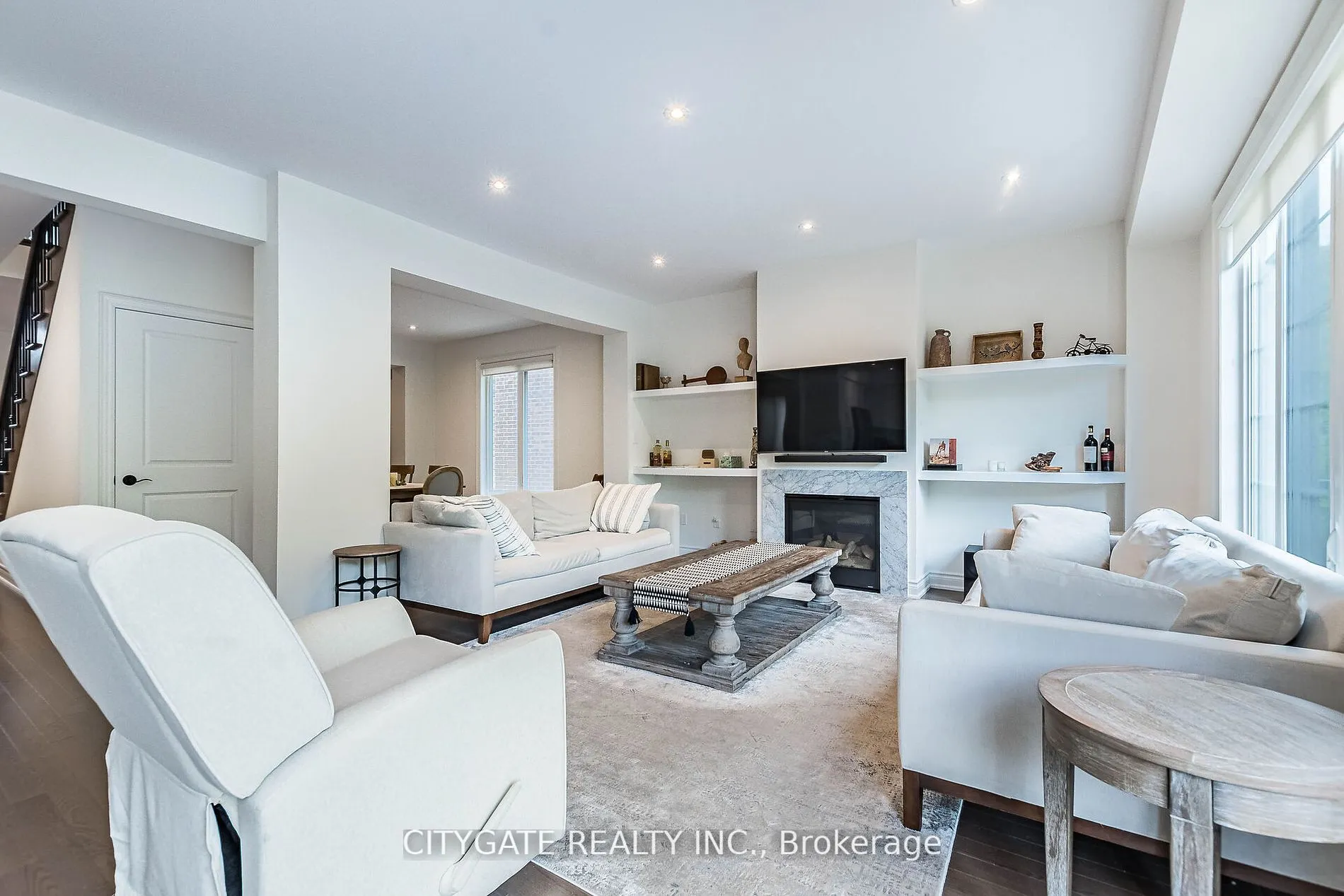 44 elysian fields Circle