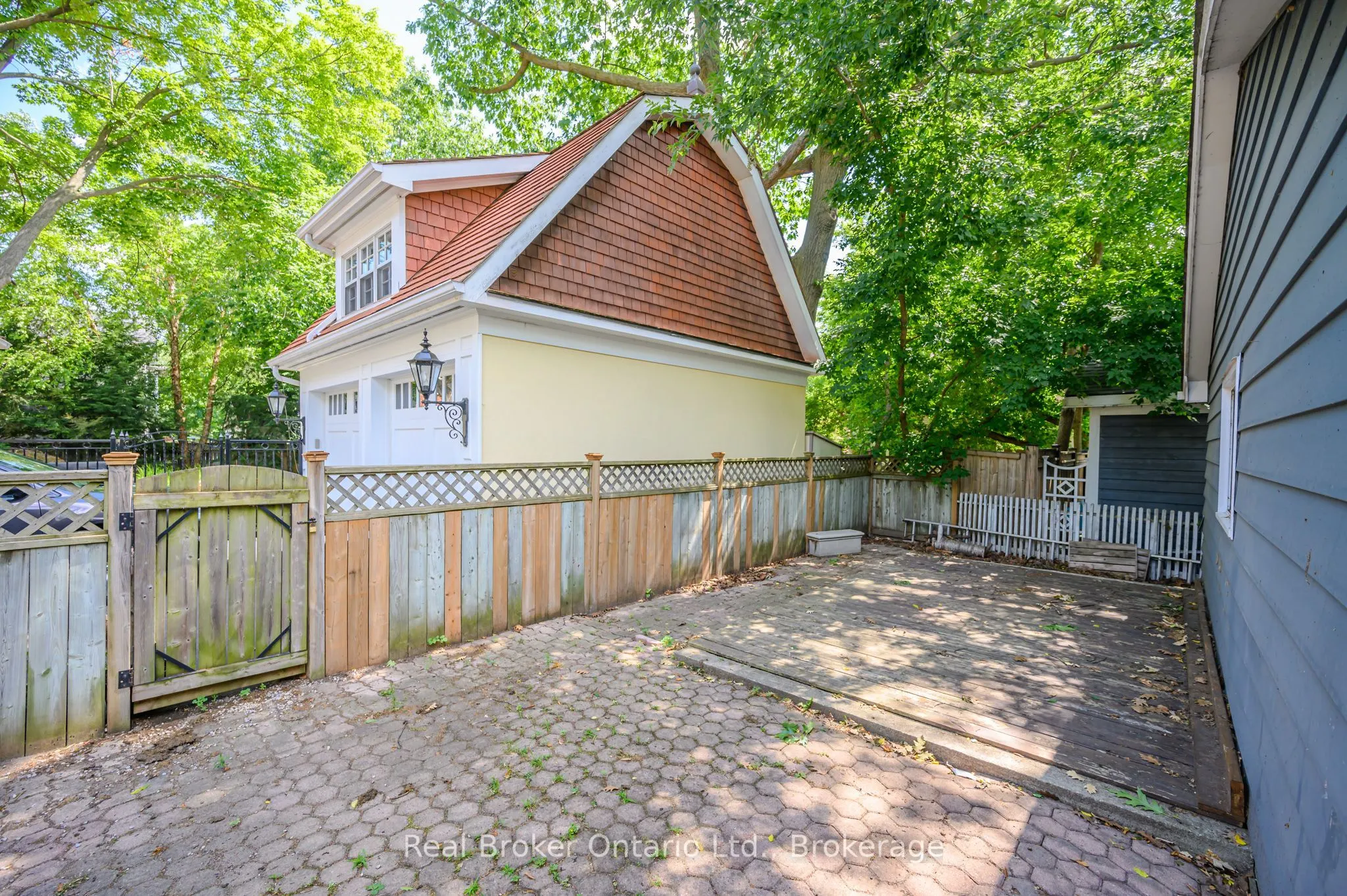 374 Spruce Street