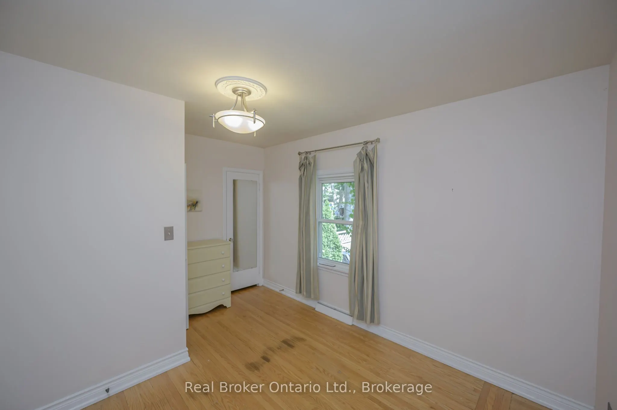 374 Spruce Street