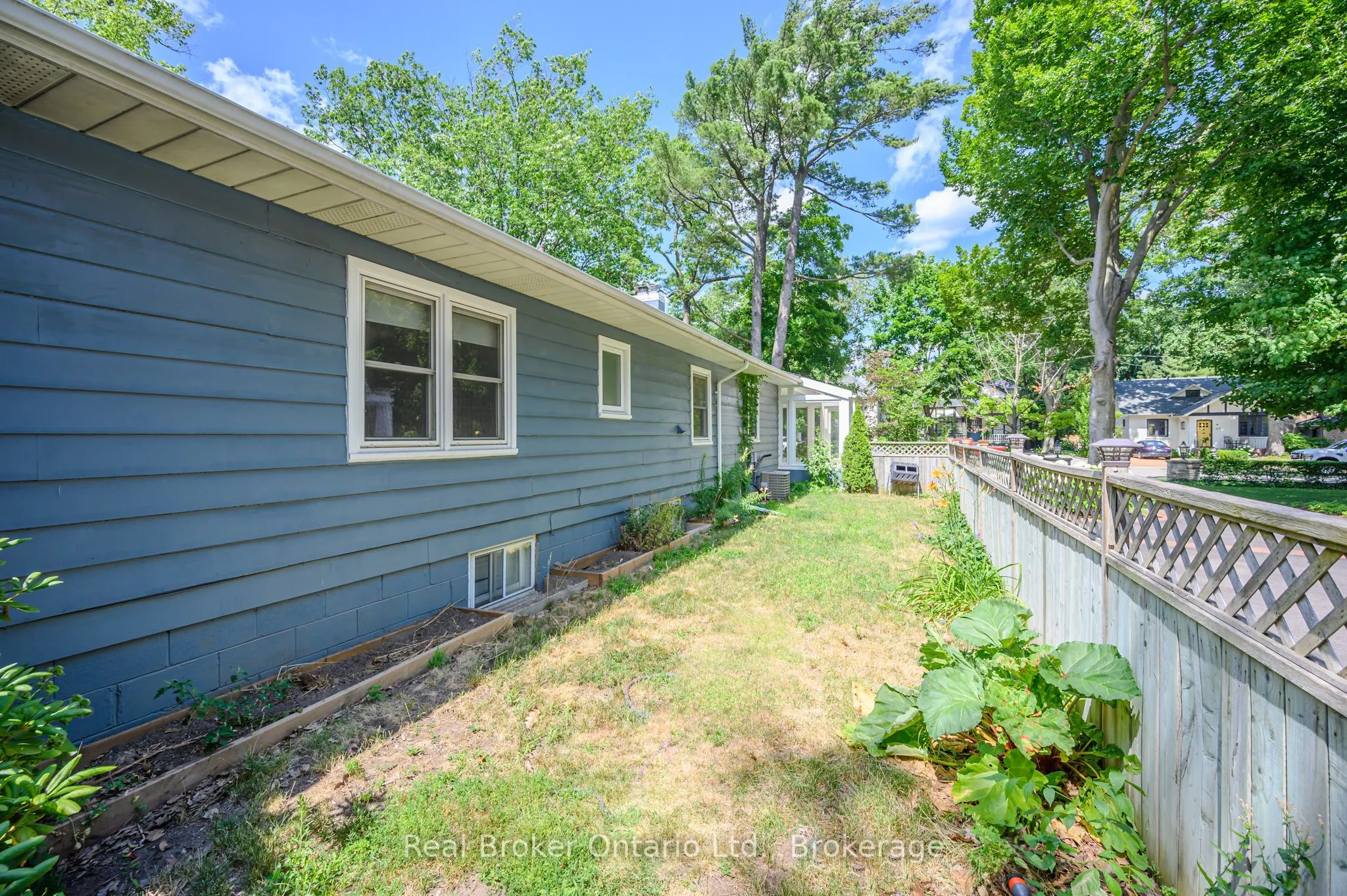 374 Spruce Street