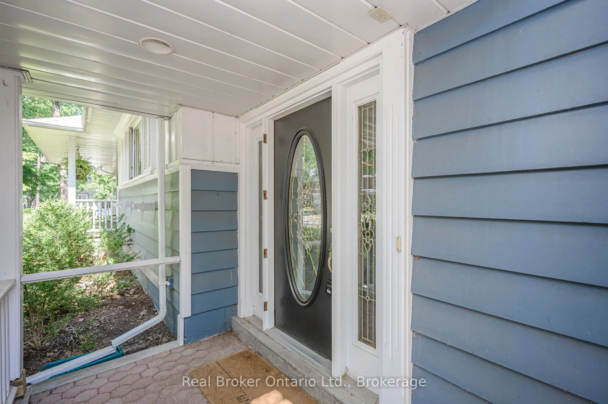 374 Spruce Street