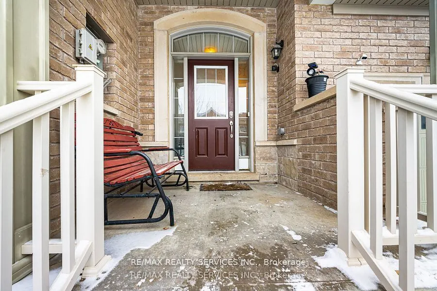 7 Lady Evelyn Crescent