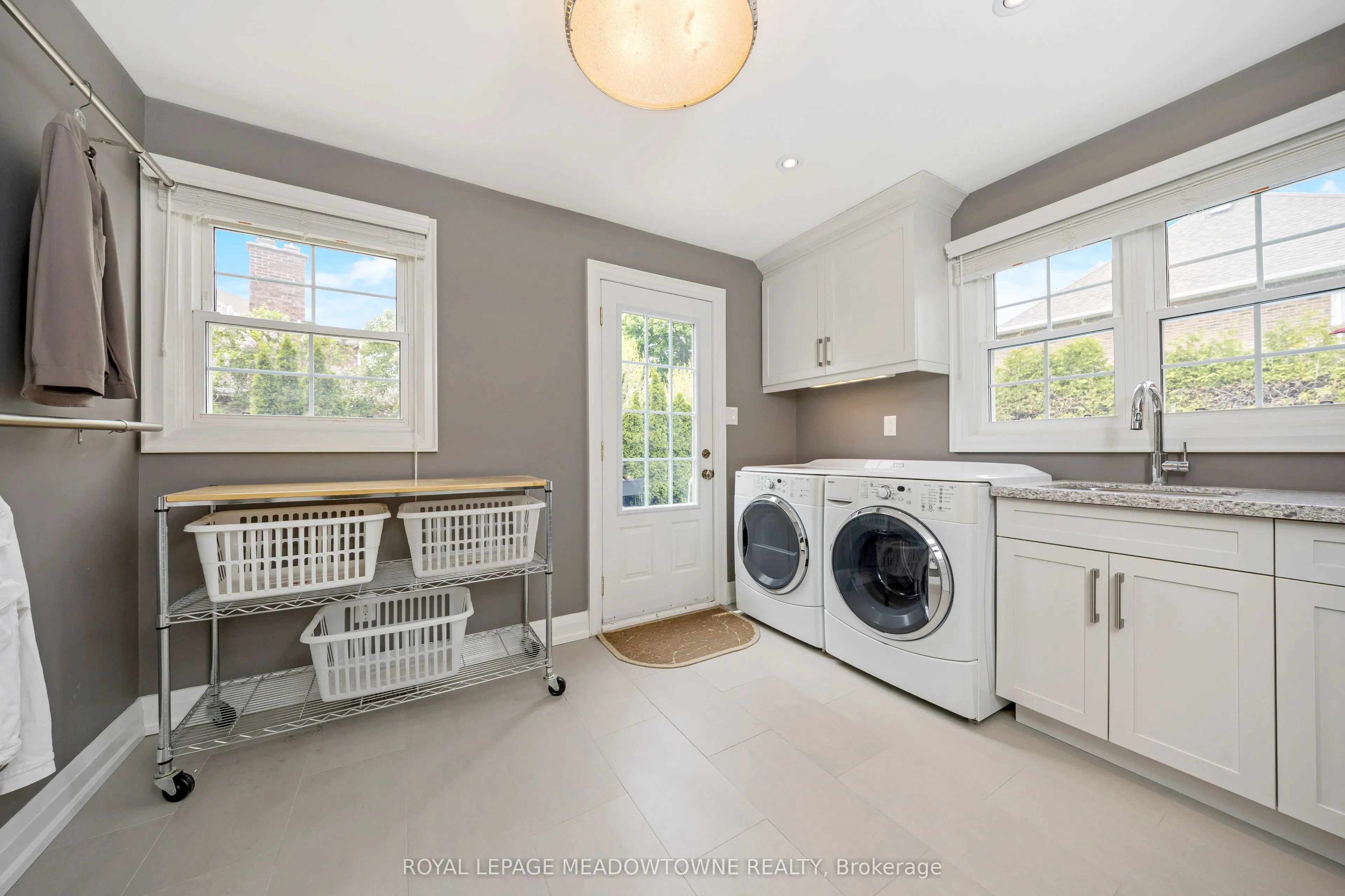 3345 Sawmill Valley Drive
