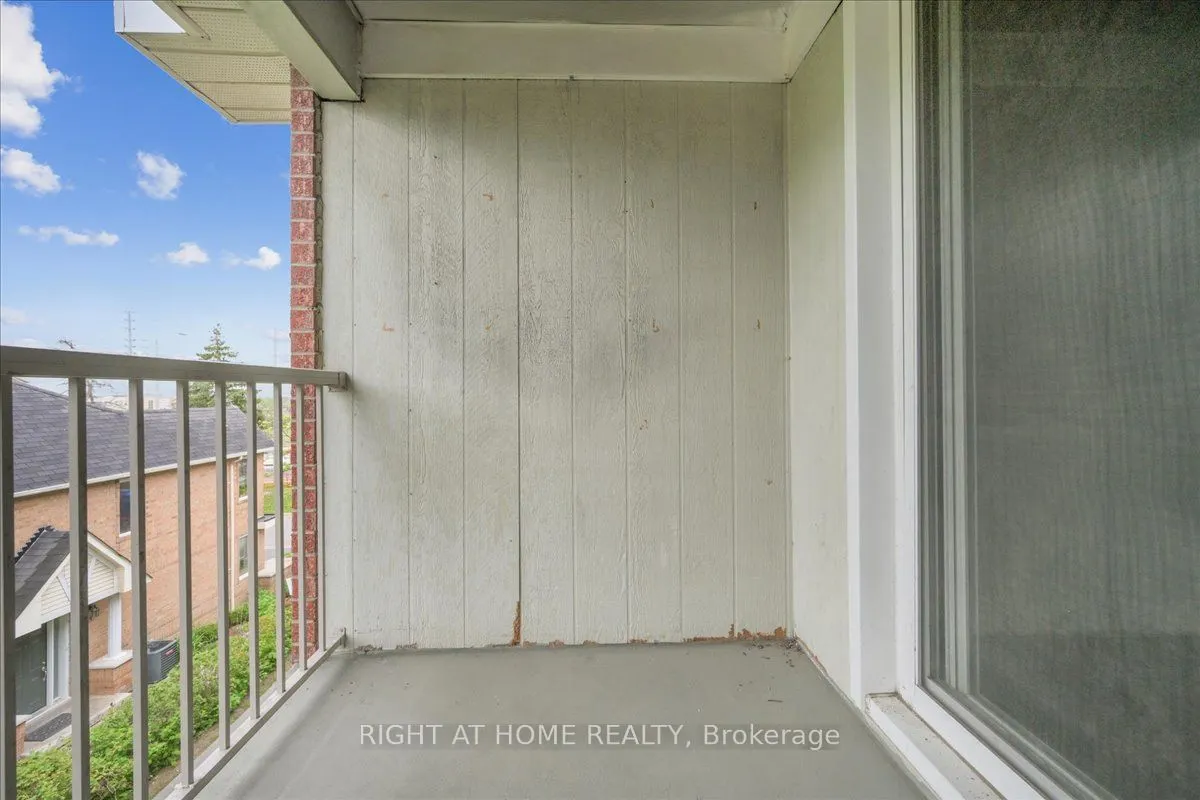 65 Bristol Road E, #229