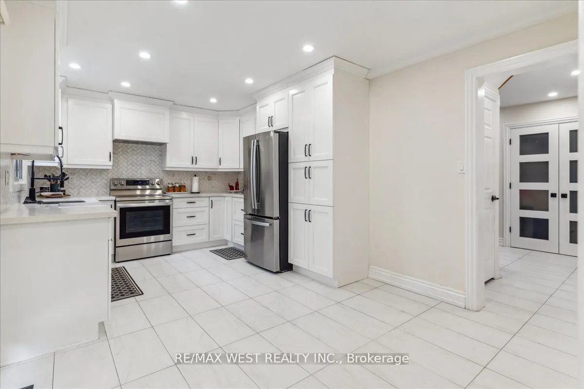 209 Louis Drive