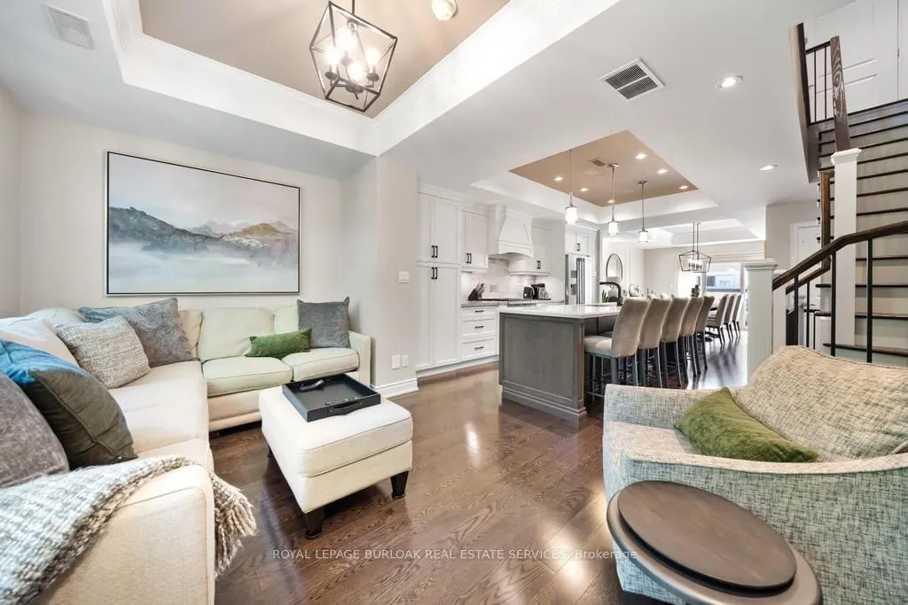 509 Elizabeth Street, #7