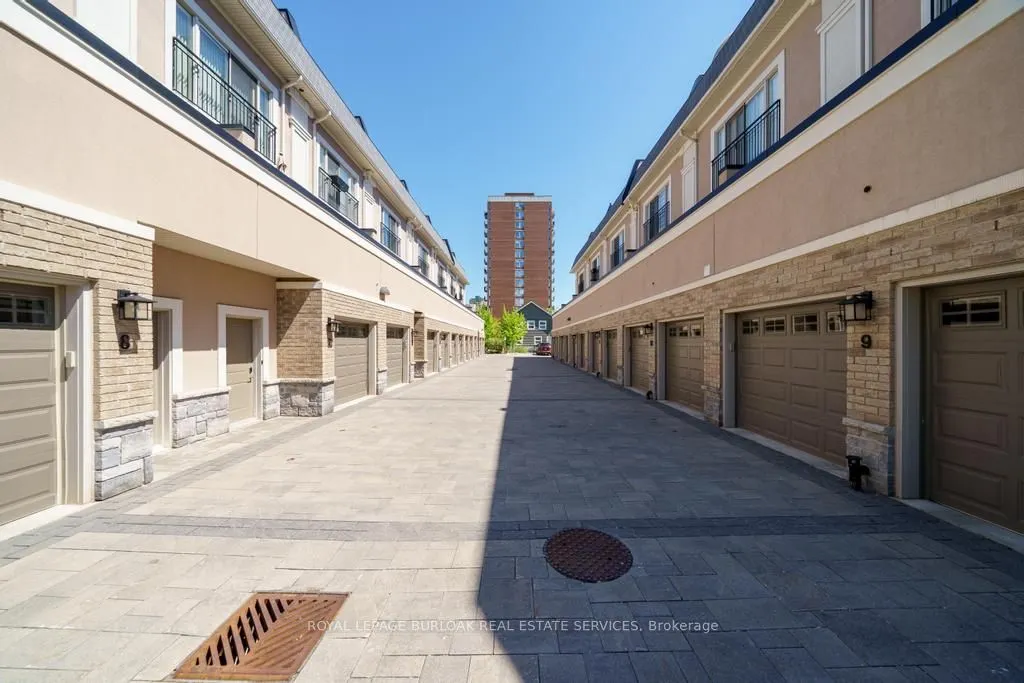 509 Elizabeth Street, #7