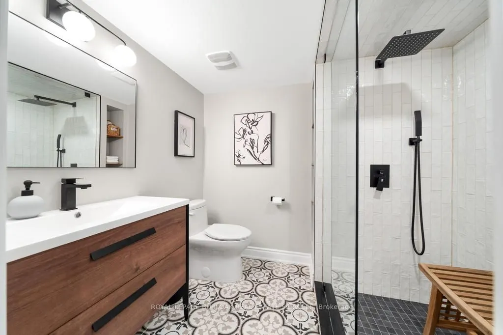 509 Elizabeth Street, #7