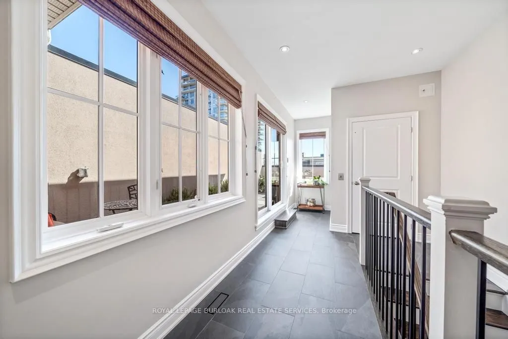 509 Elizabeth Street, #7