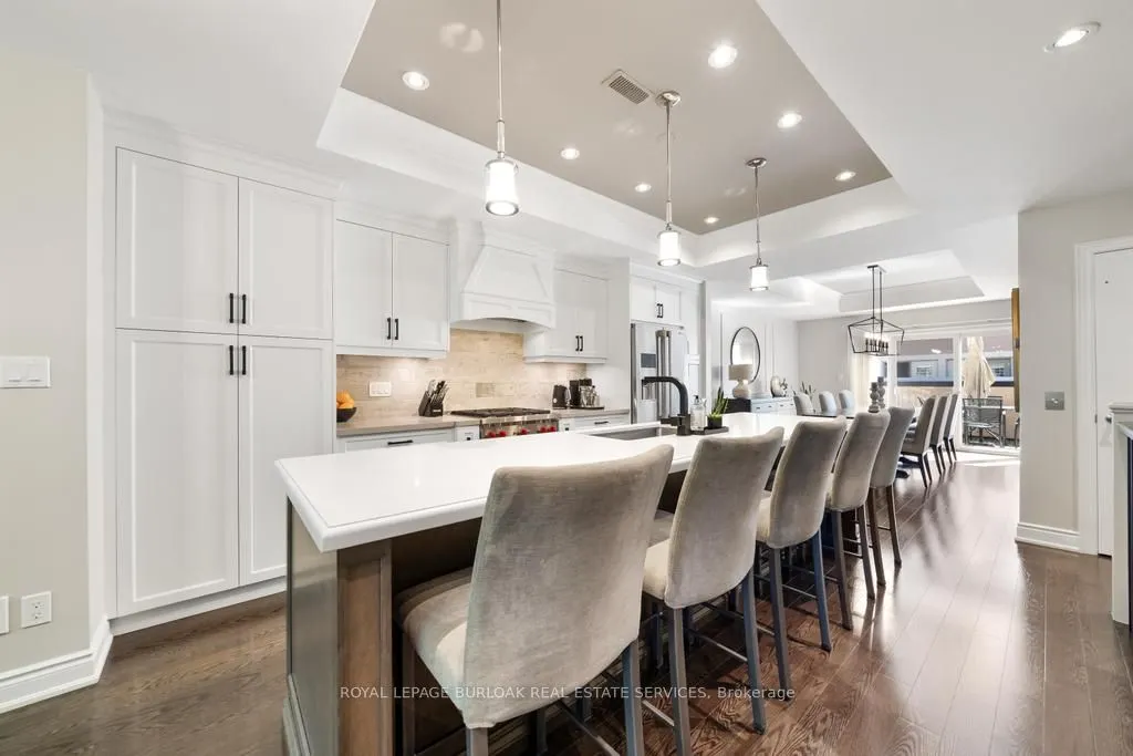 509 Elizabeth Street, #7