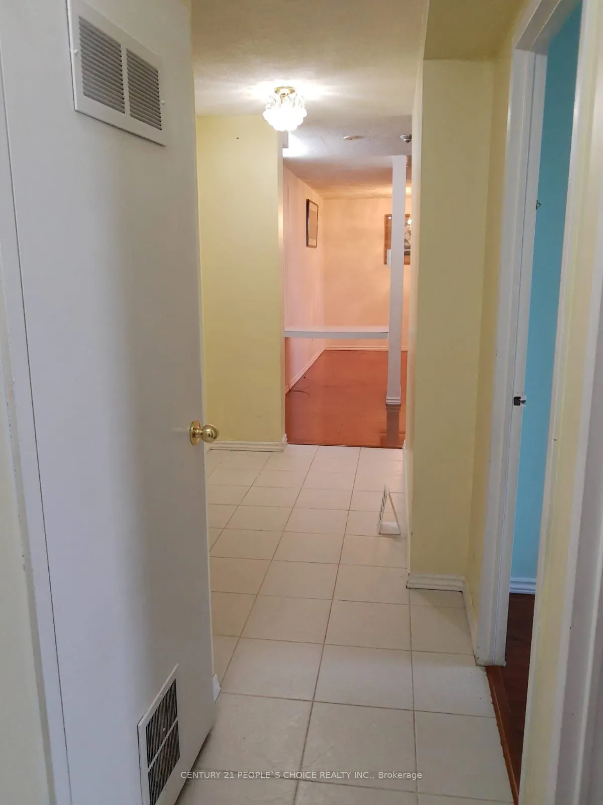 15 Kensington Road, #1405
