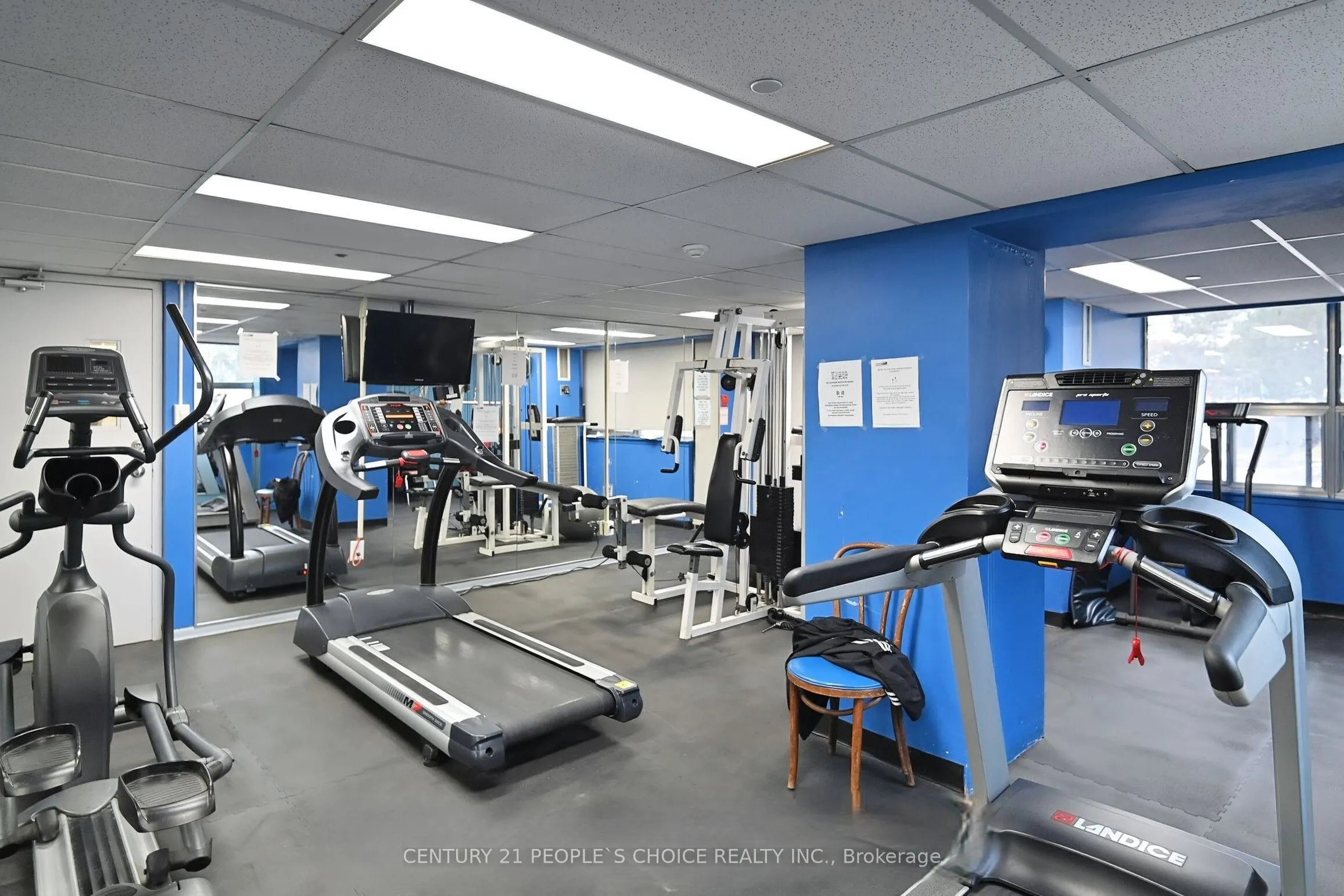 15 Kensington Road, #1405
