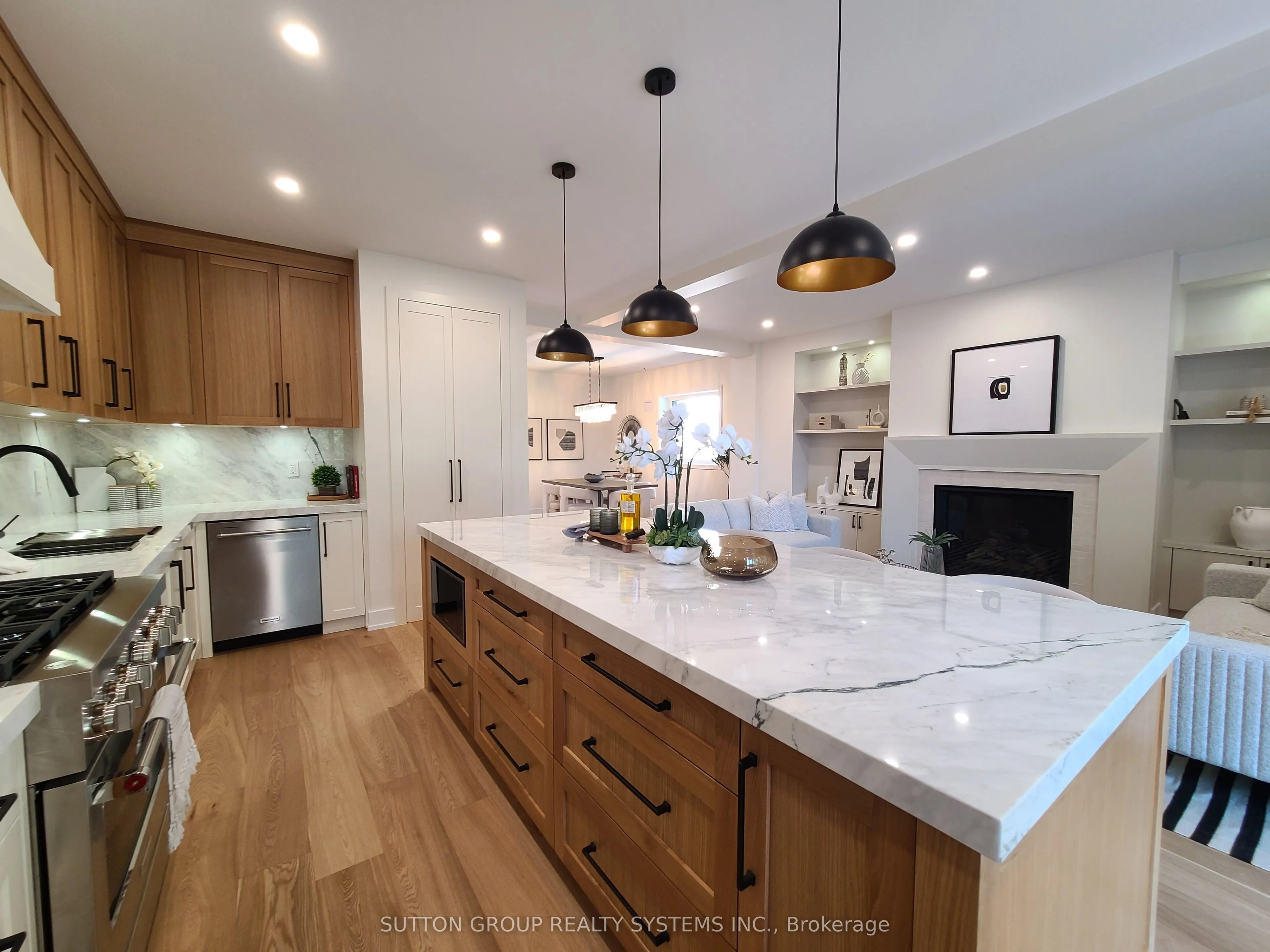 21 South Kingsway