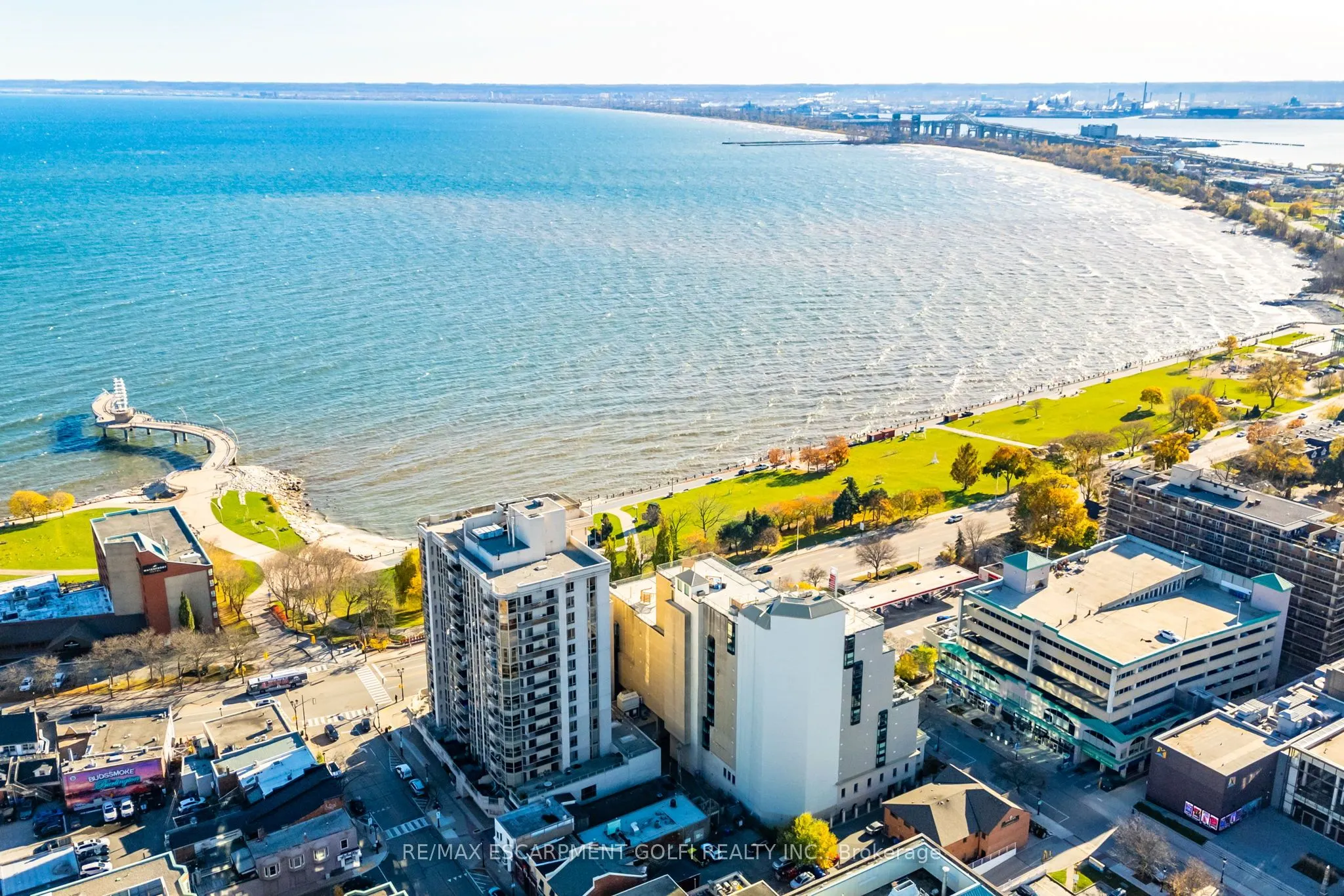 1477 Lakeshore Road, #304