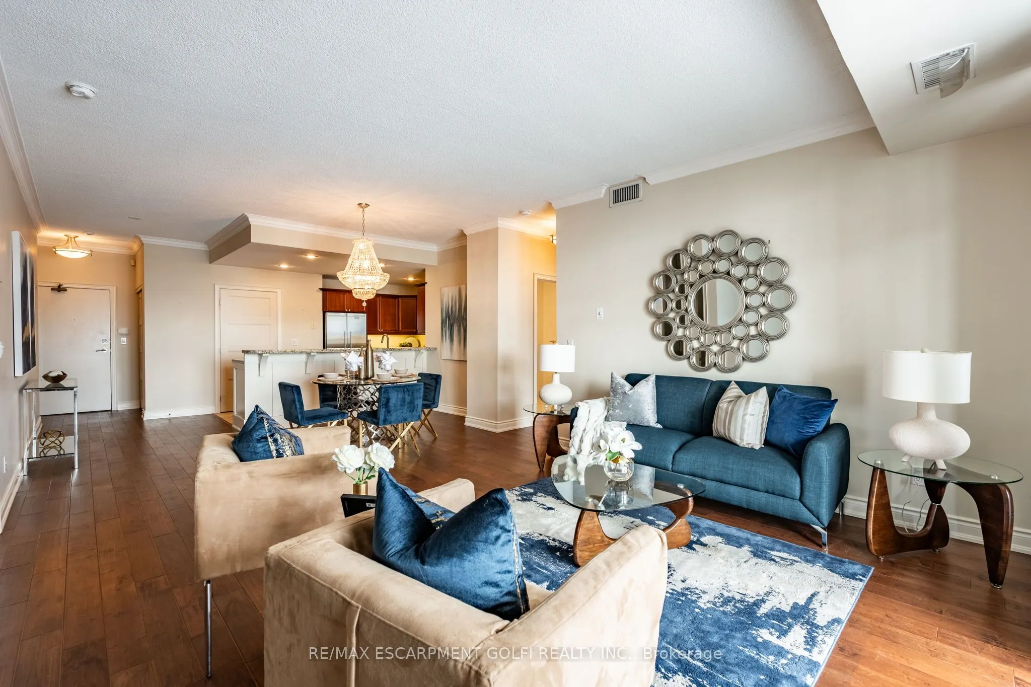 1477 Lakeshore Road, #304