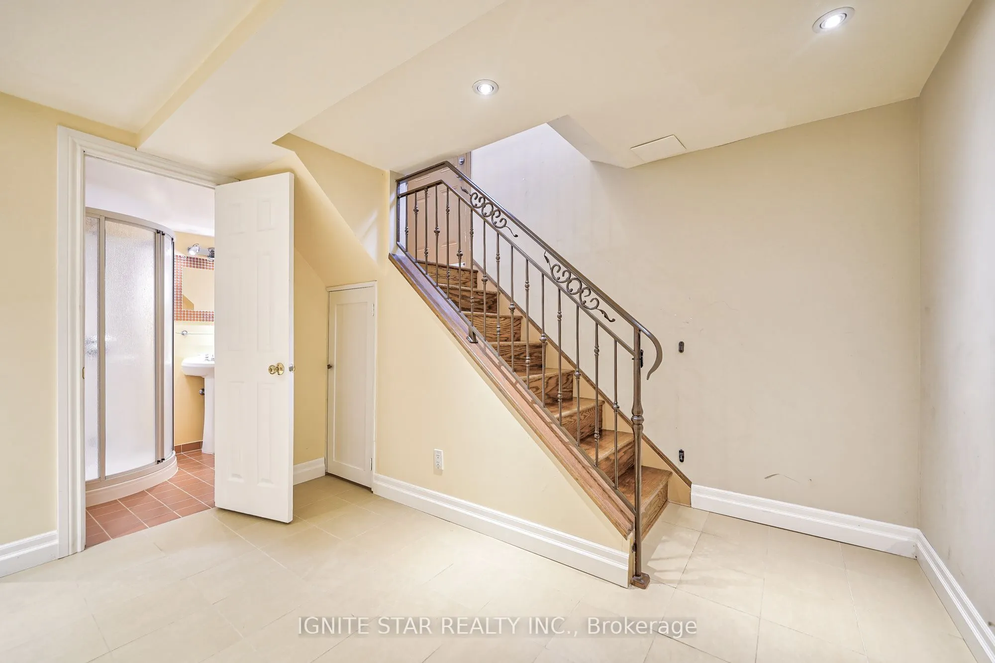 580 Arbor Road