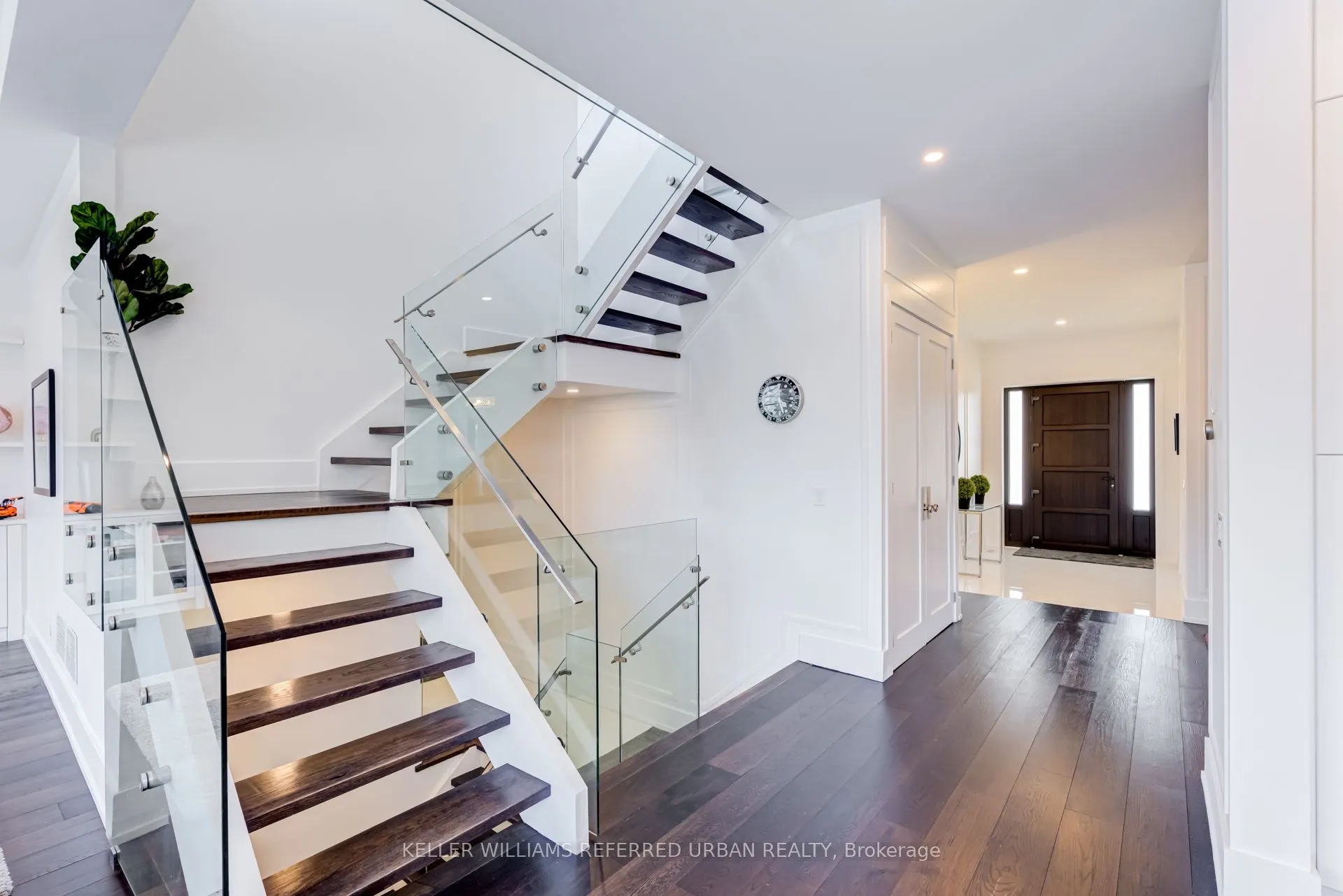57 Ambleside Avenue