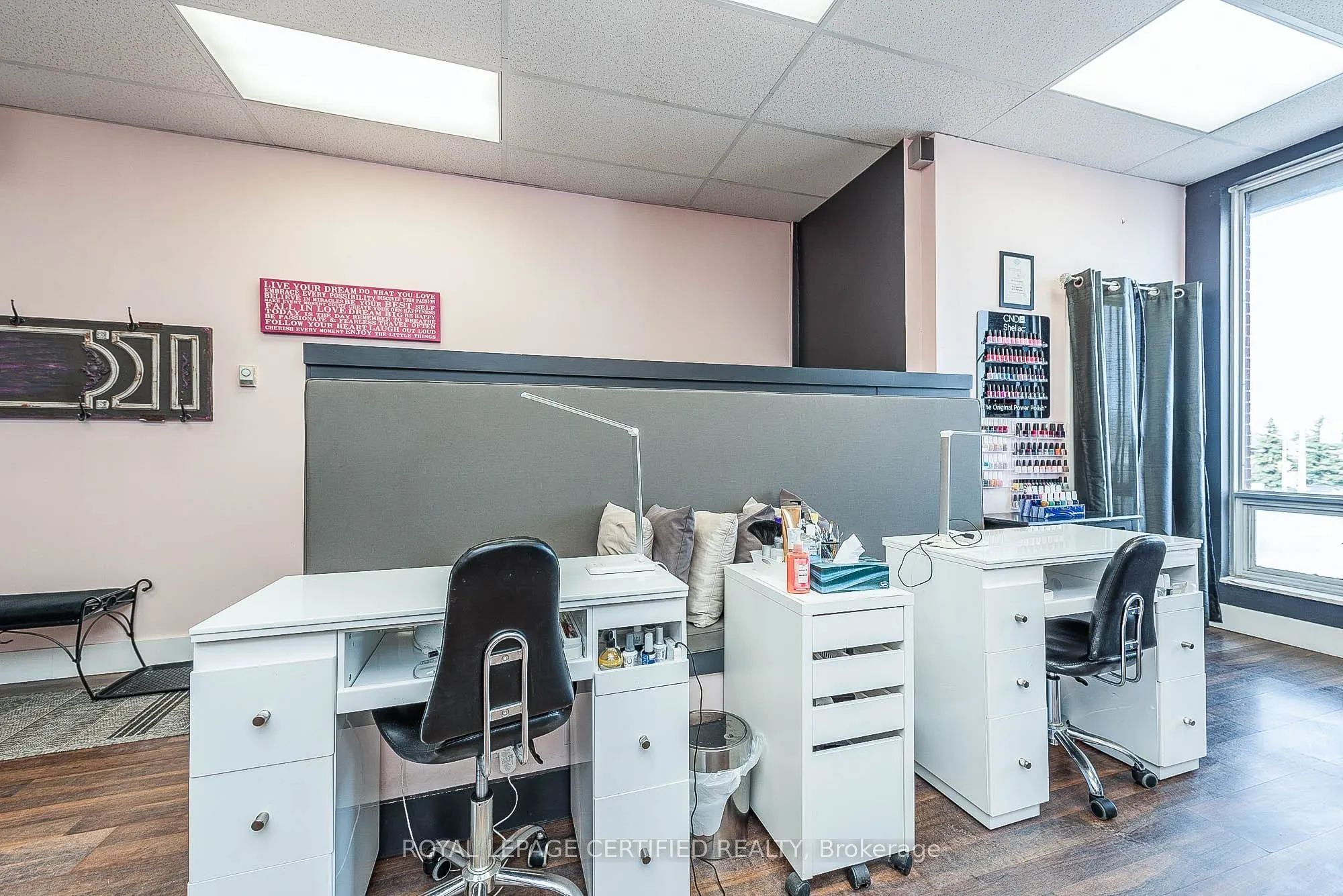 278 Queen Street S, #2nd Floor