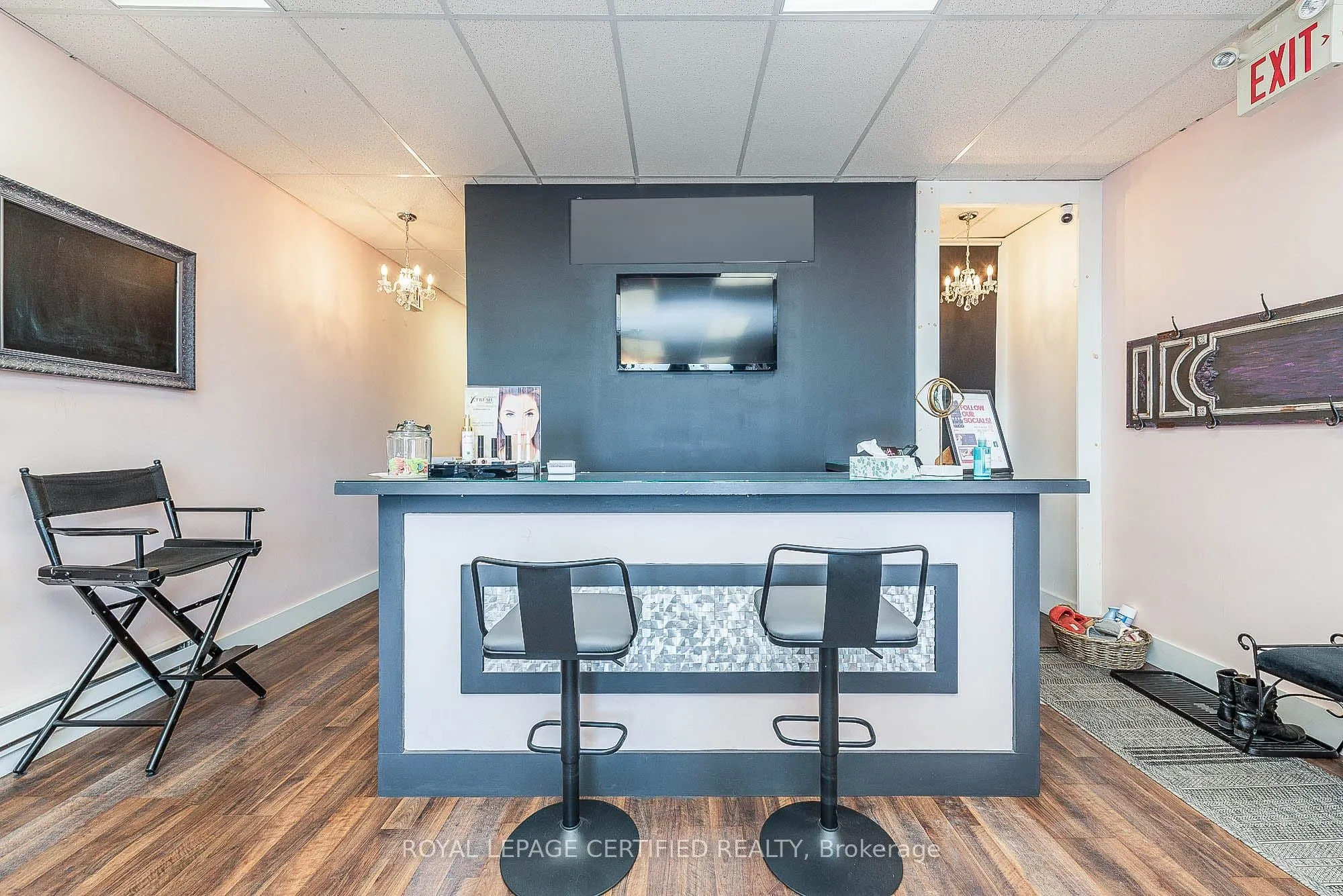 278 Queen Street S, #2nd Floor