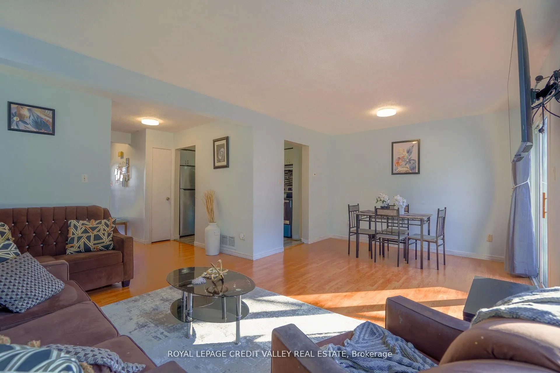 8 Sandringham Court, #36