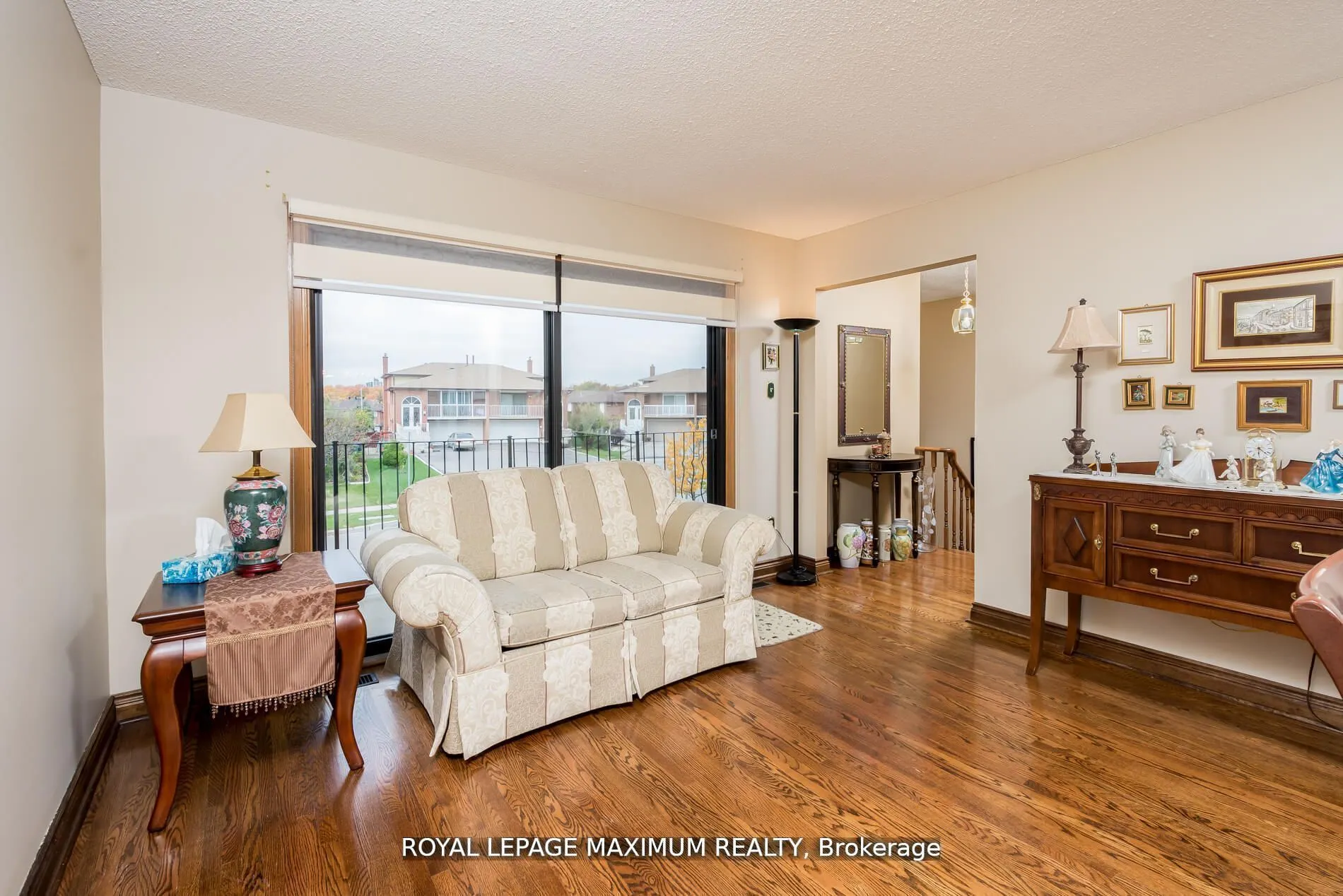 44 Flagstick Court