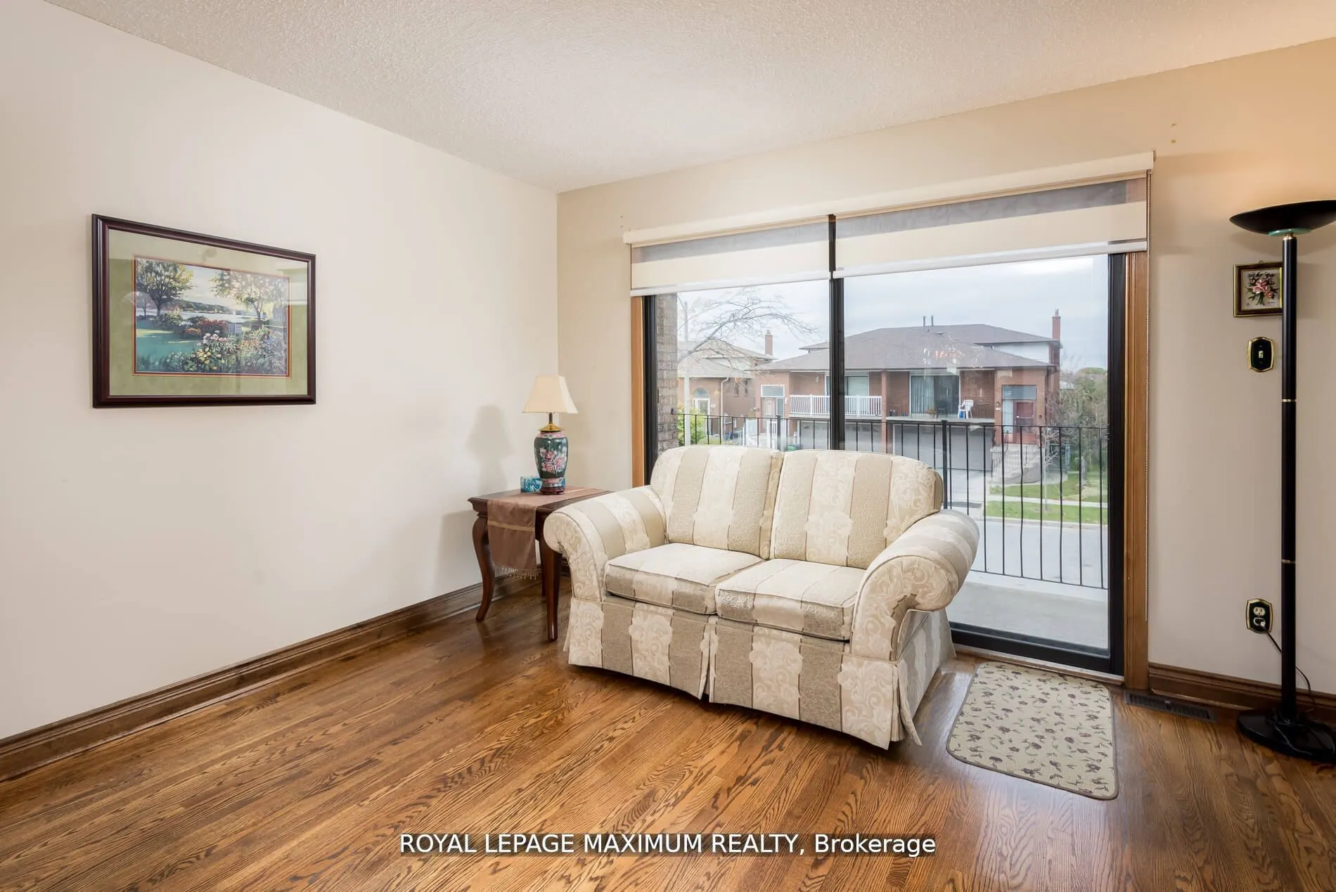44 Flagstick Court