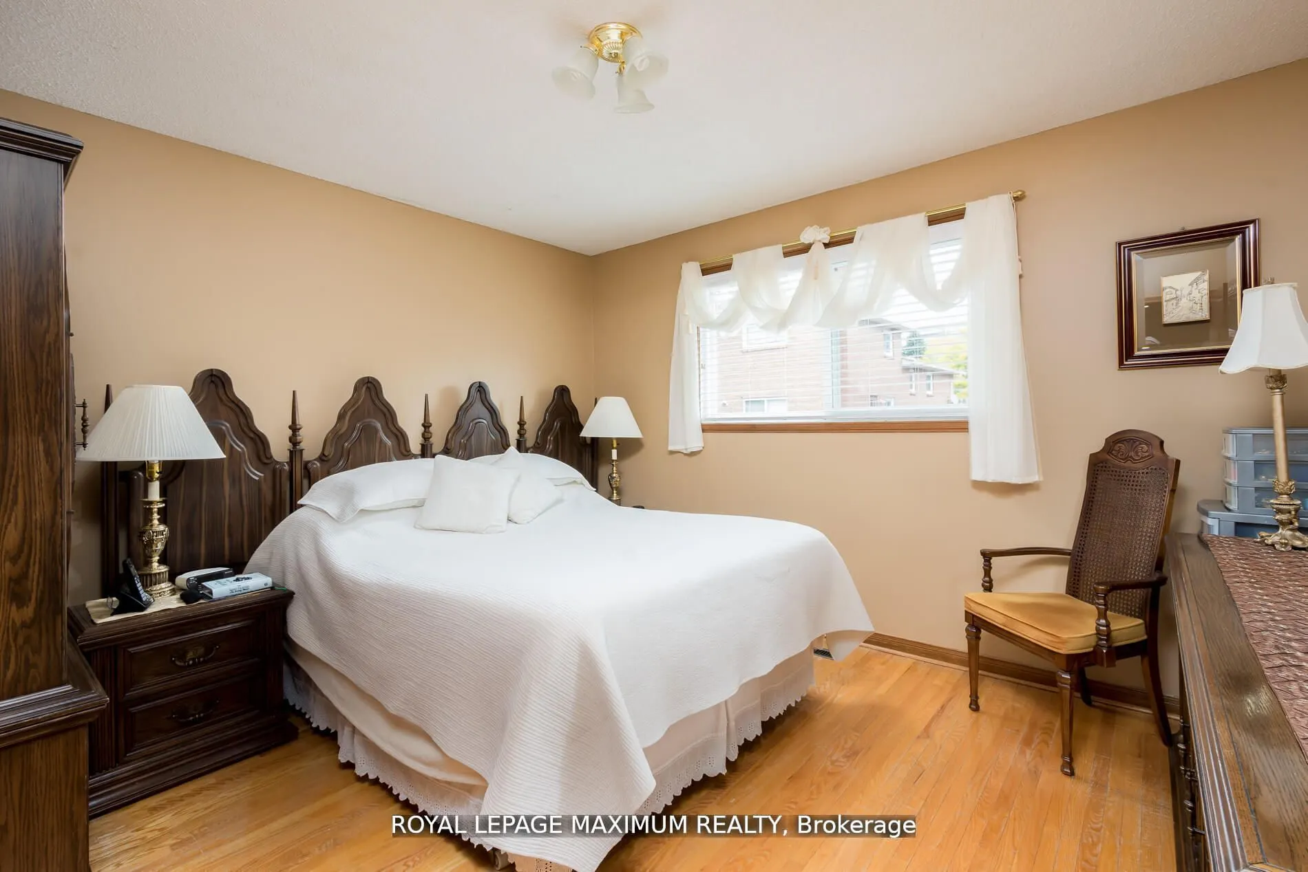 44 Flagstick Court