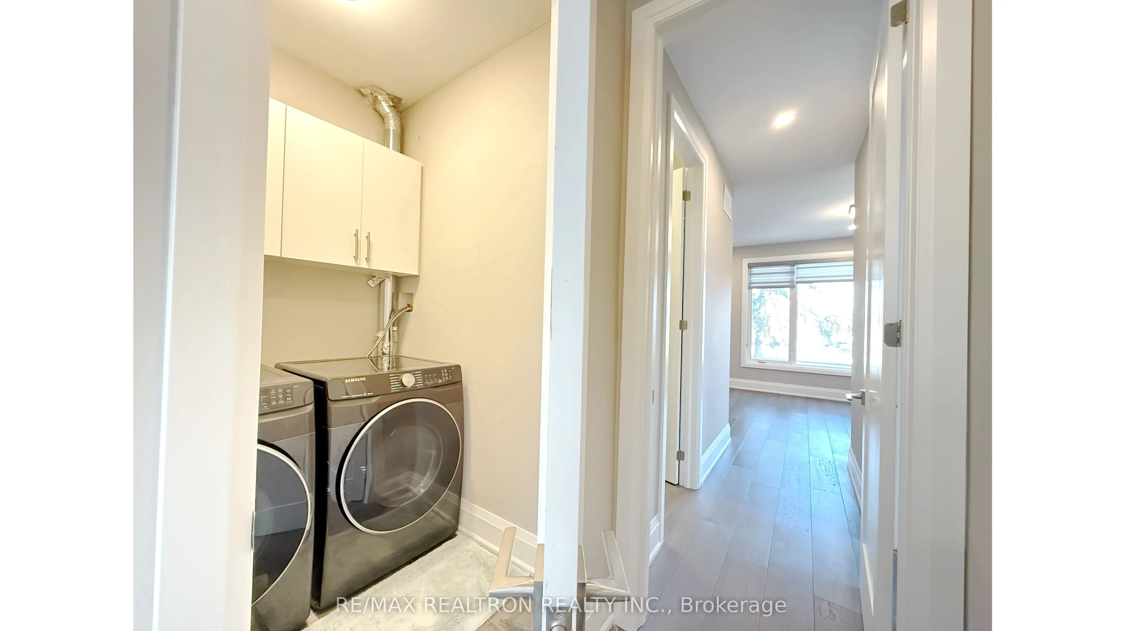 Unit25A Tecumseth Avenue