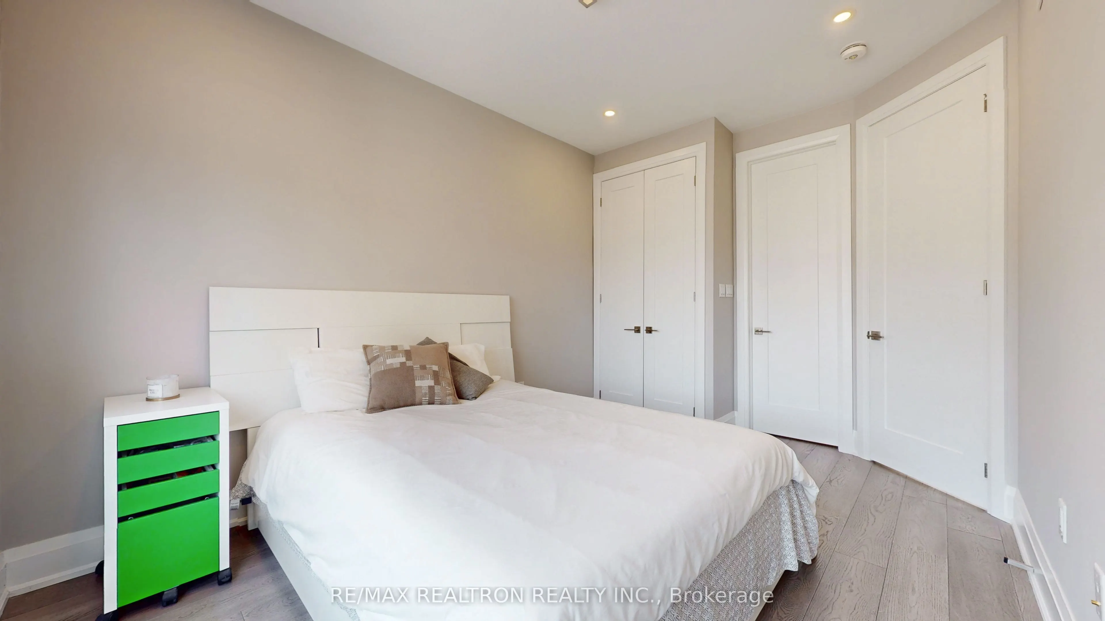 Unit25A Tecumseth Avenue