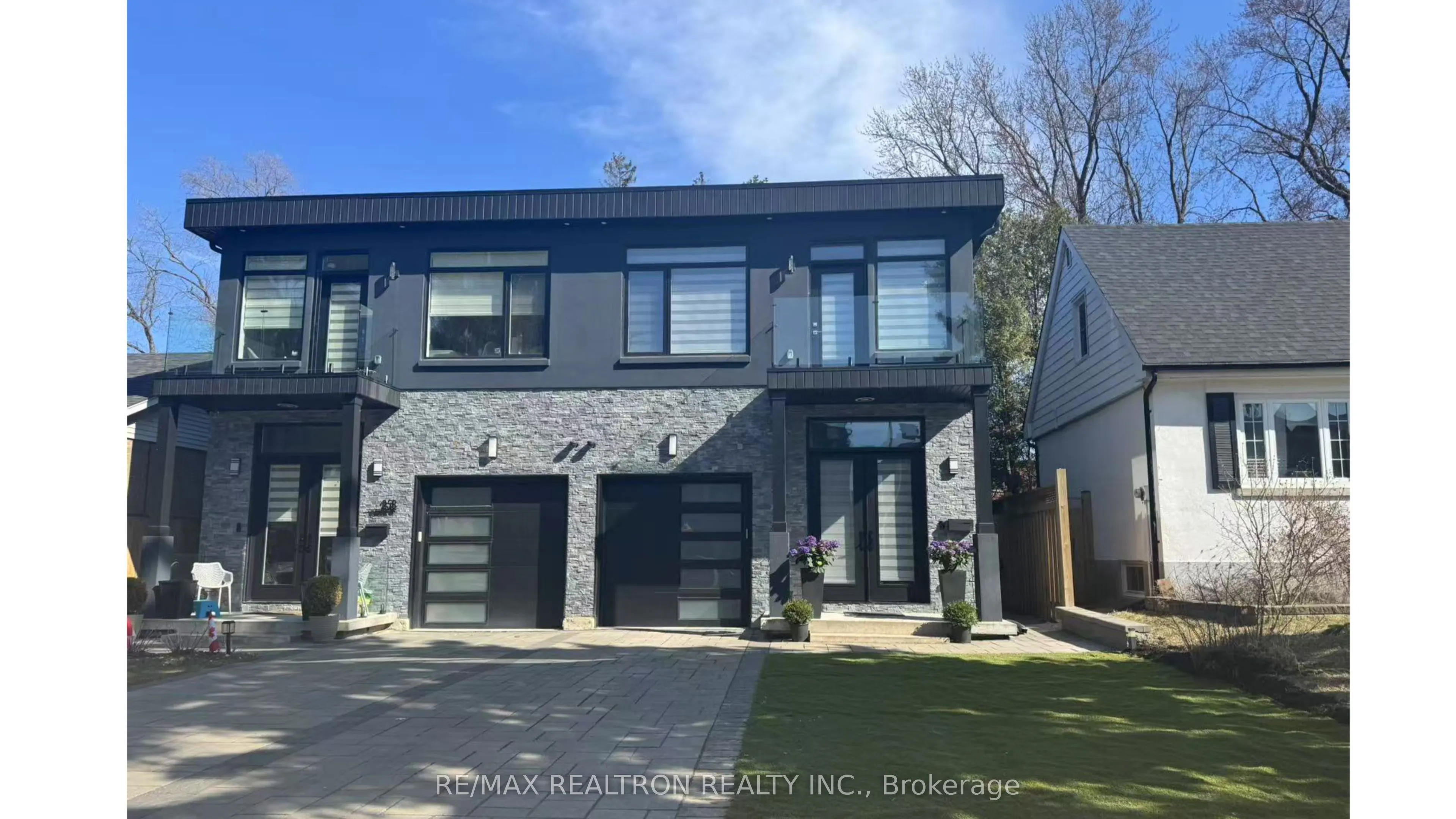 Unit25A Tecumseth Avenue