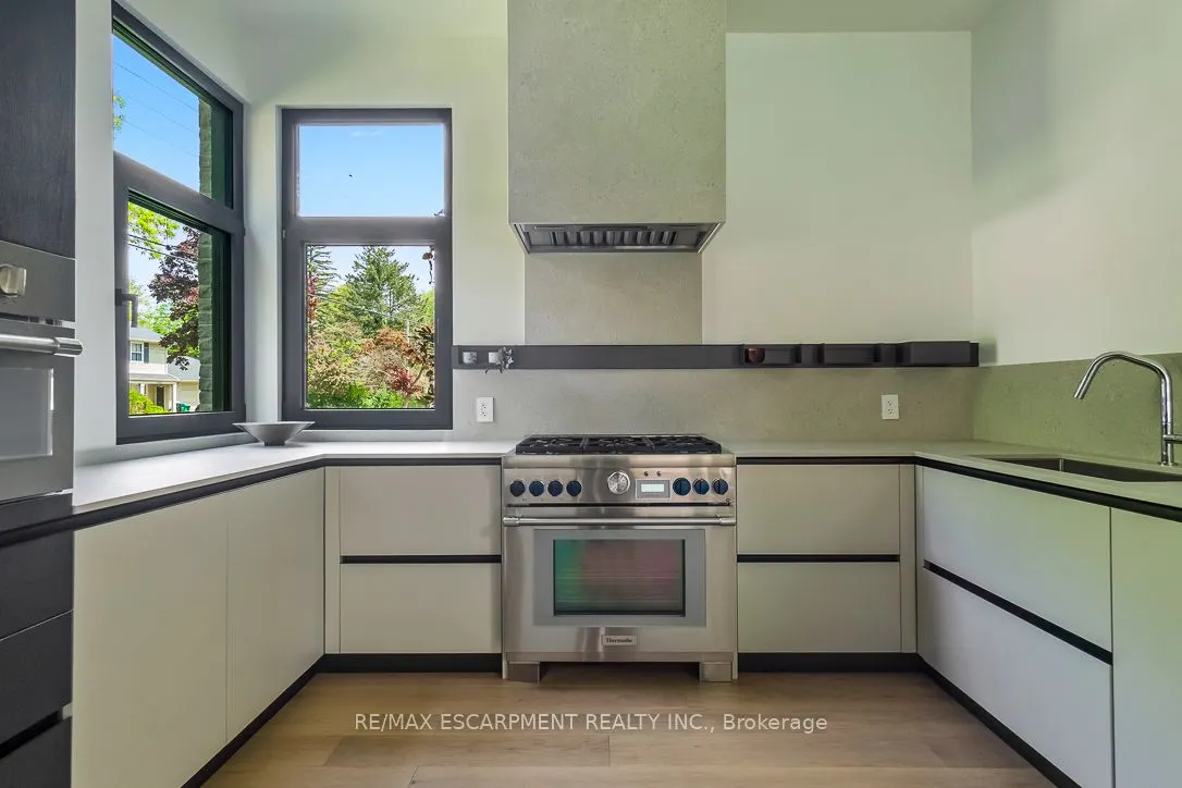 1308 Greenoaks Drive