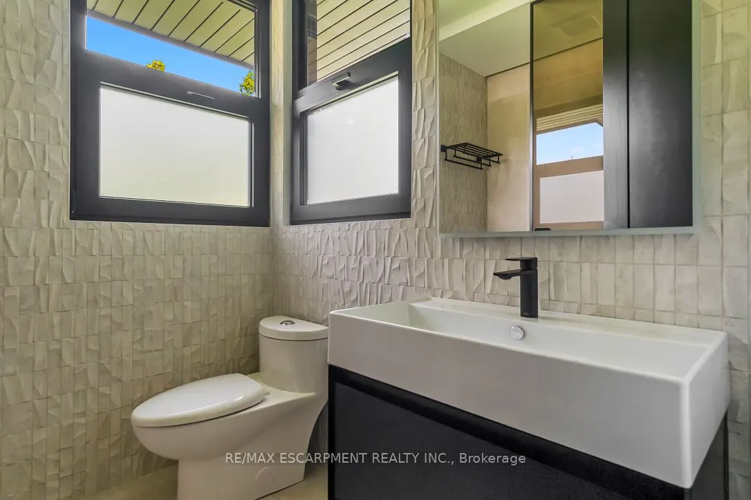 1308 Greenoaks Drive