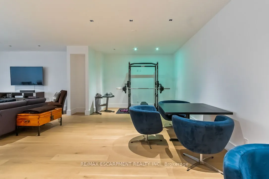 1308 Greenoaks Drive