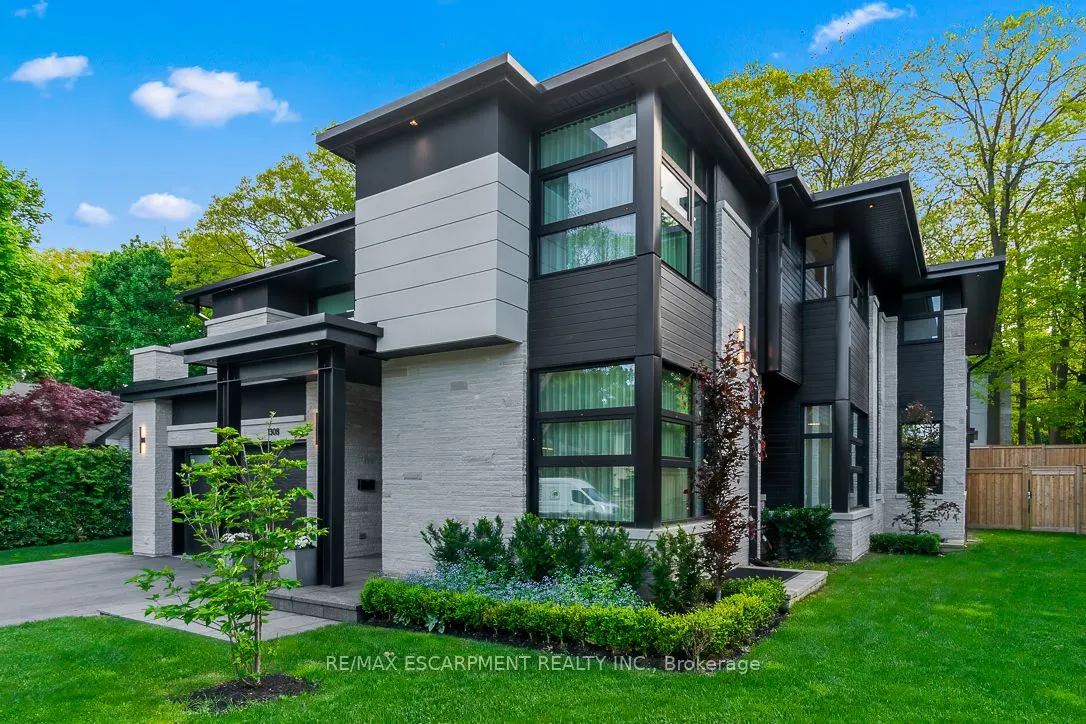 1308 Greenoaks Drive