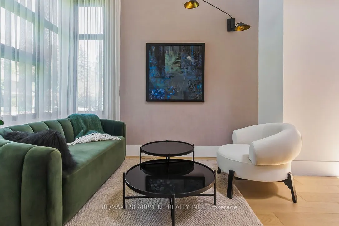 1308 Greenoaks Drive