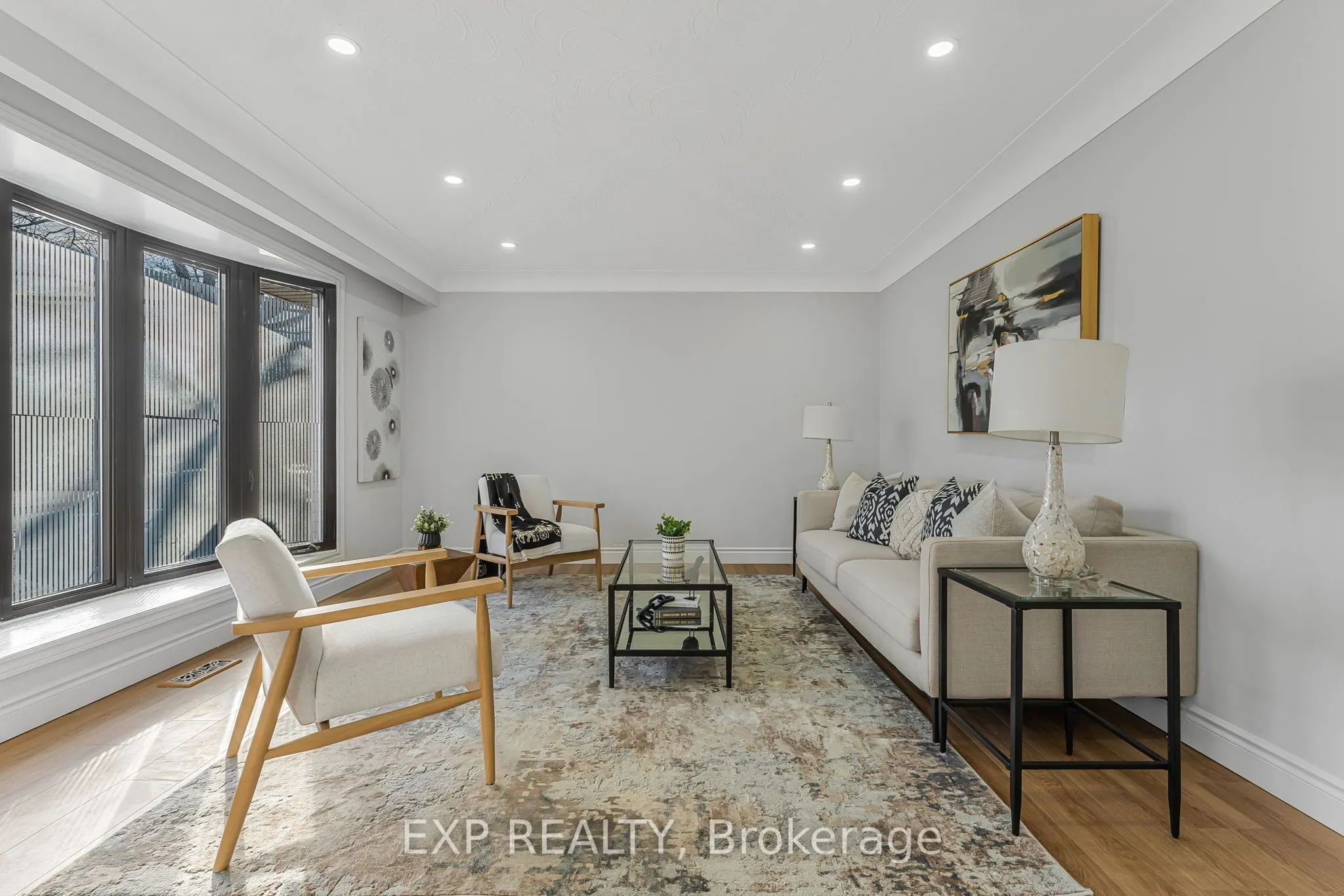 608 Thornwood Avenue