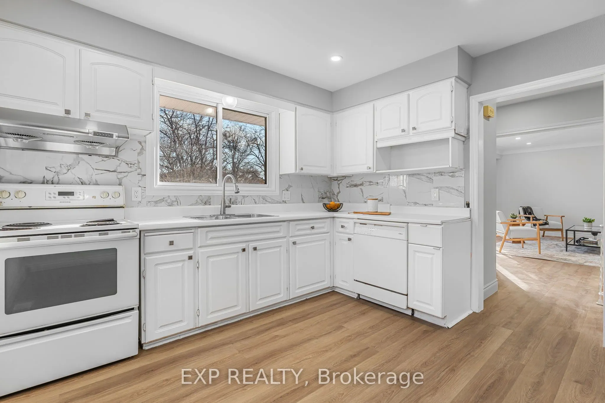 608 Thornwood Avenue