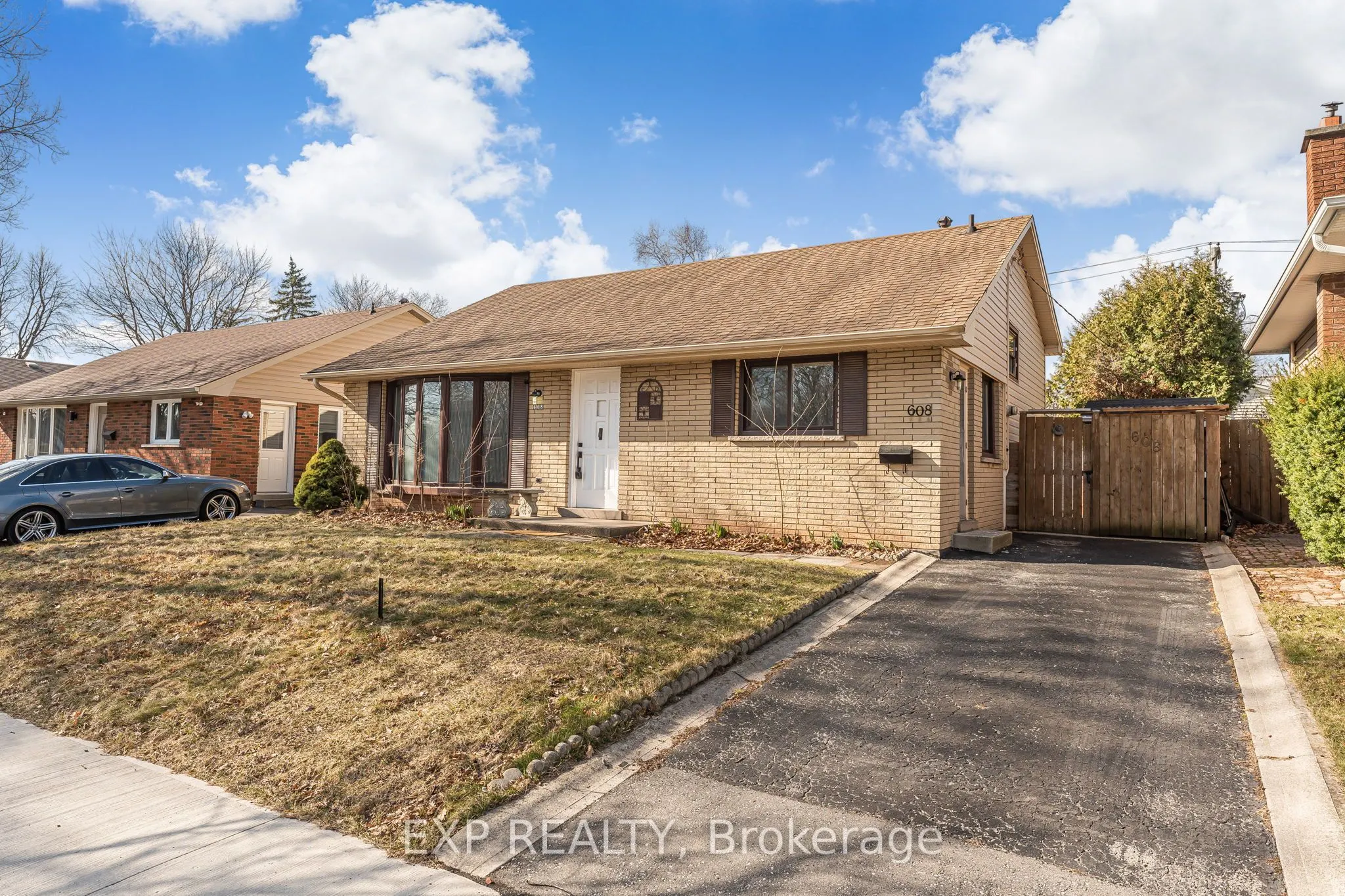 608 Thornwood Avenue