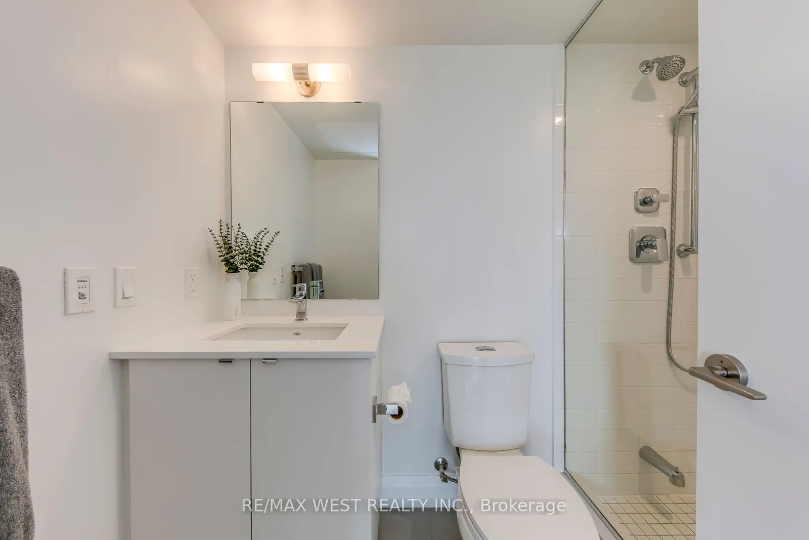 1461 Lawrence Avenue W, #1104